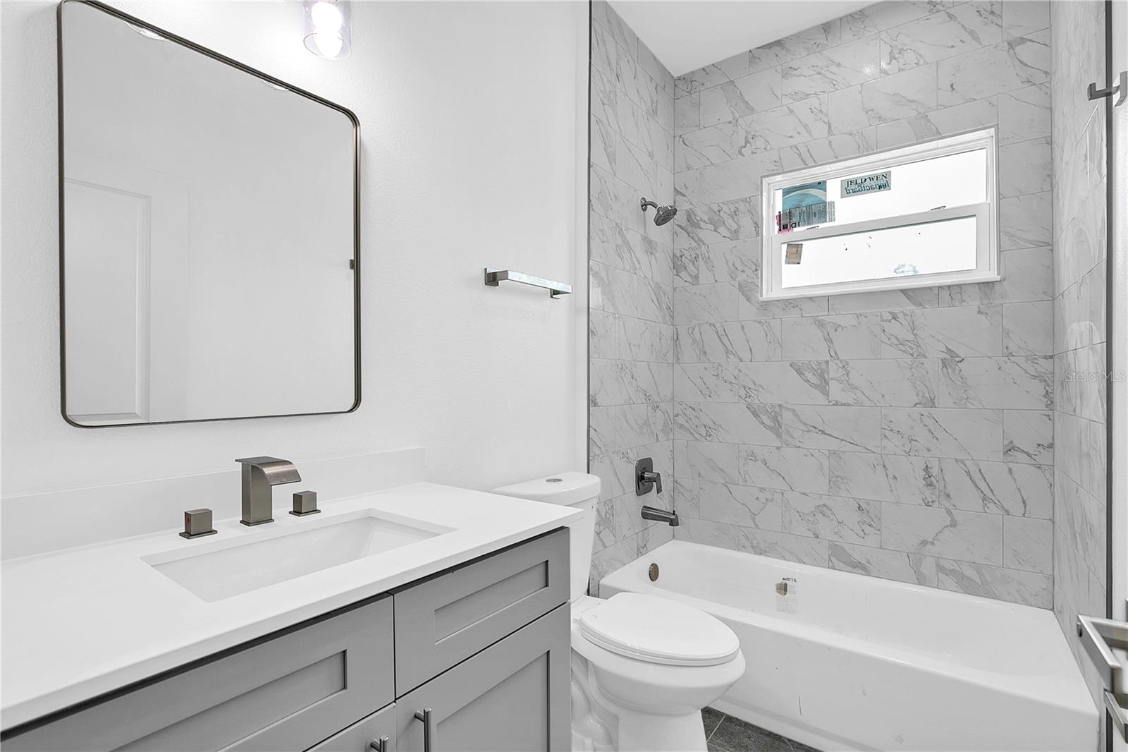 555 GAGNON ST SE, PALM BAY, FL, 32909