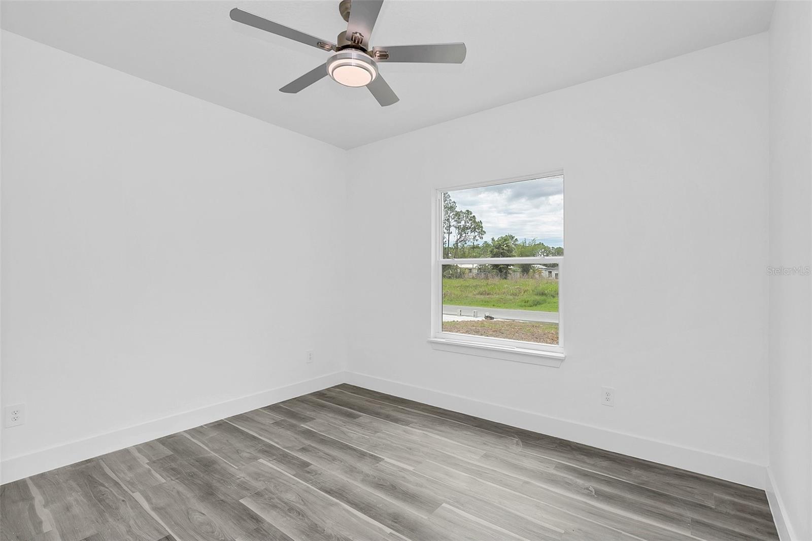 555 GAGNON ST SE, PALM BAY, FL, 32909