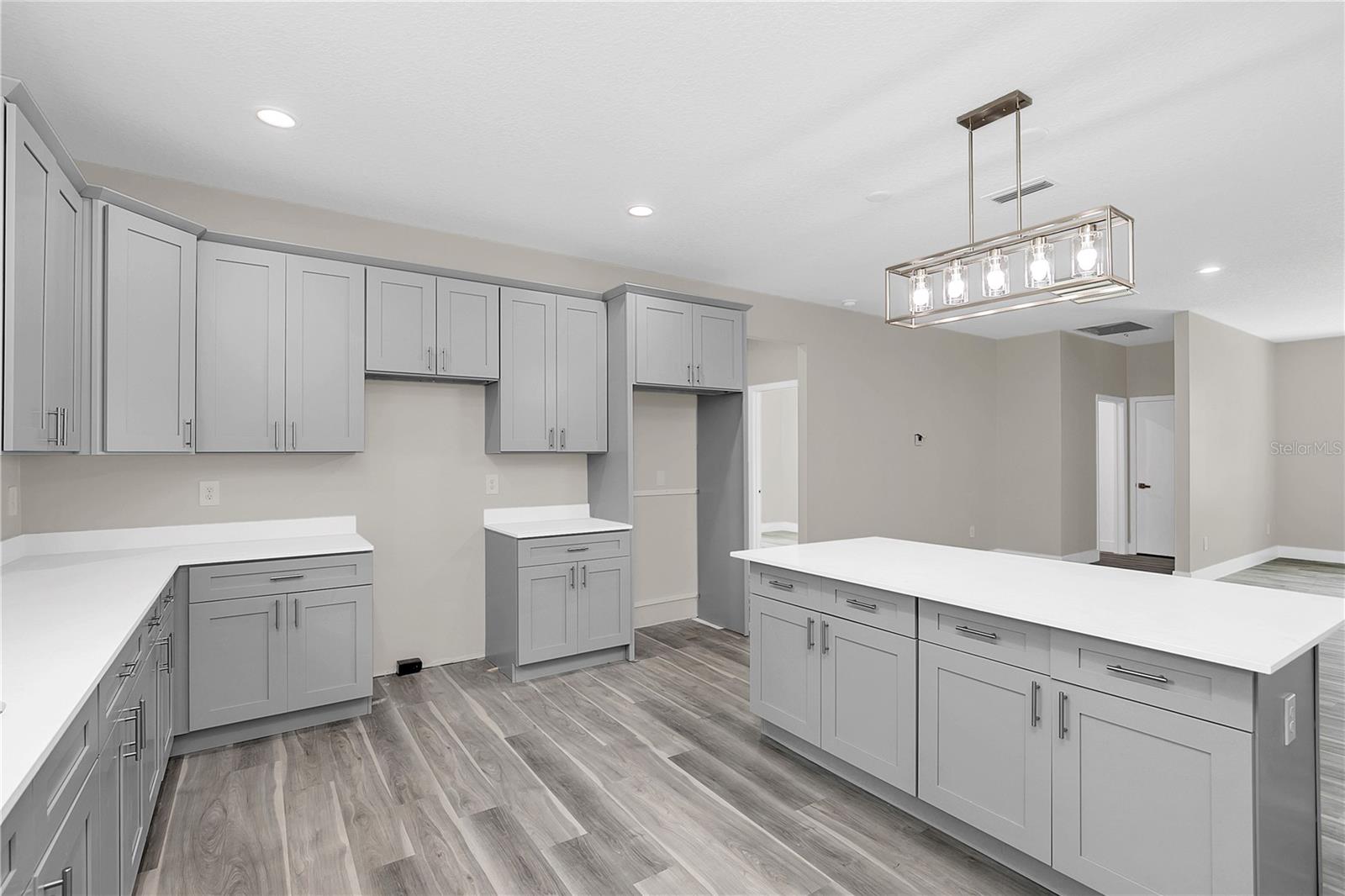555 GAGNON ST SE, PALM BAY, FL, 32909