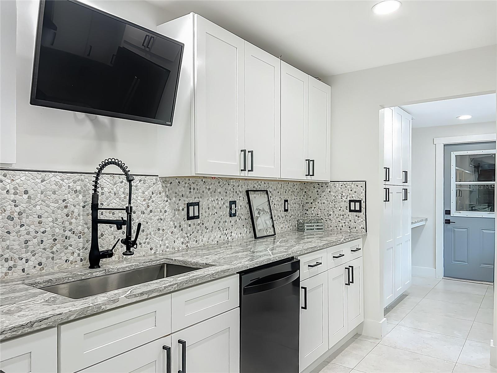 207 WEEPING ELM LN, LONGWOOD, FL, 32779