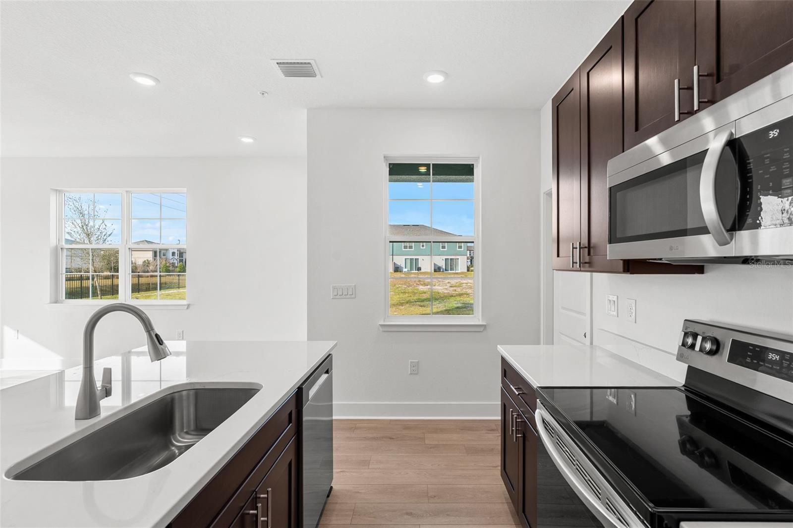 2441 MAGNOLIA RESERVE RD, OCOEE, FL, 34761
