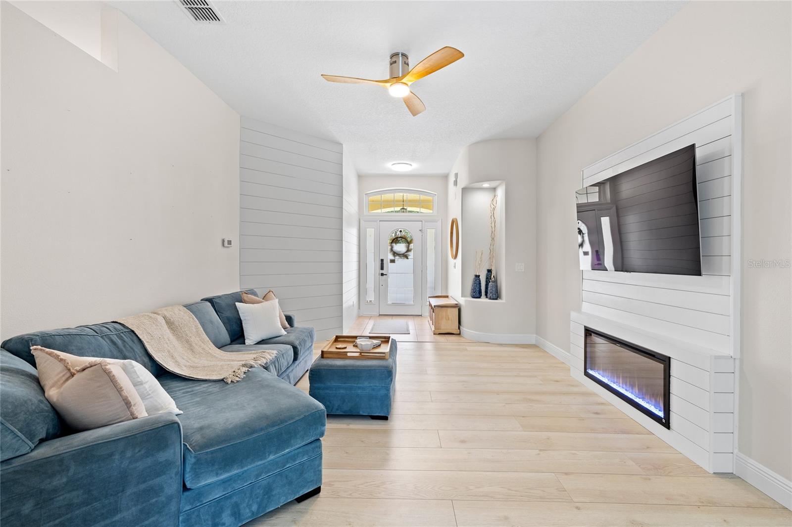 710 N HAMPTON DR, DAVENPORT, FL, 33897