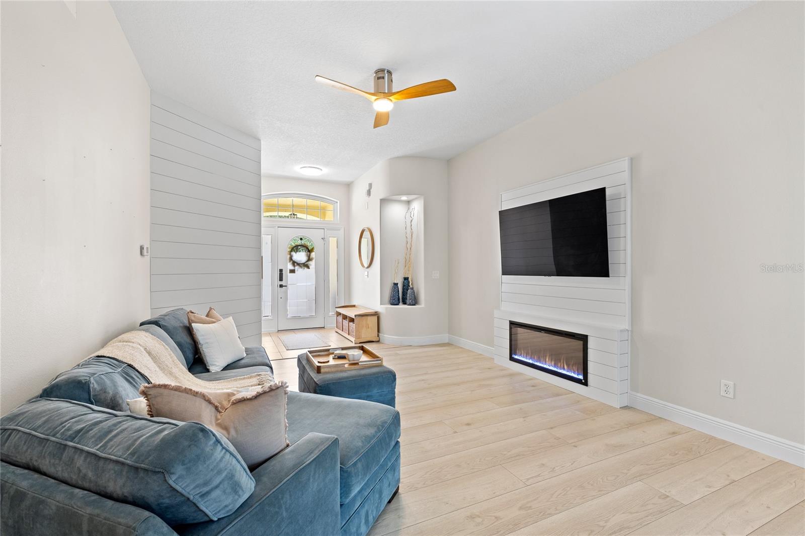 710 N HAMPTON DR, DAVENPORT, FL, 33897
