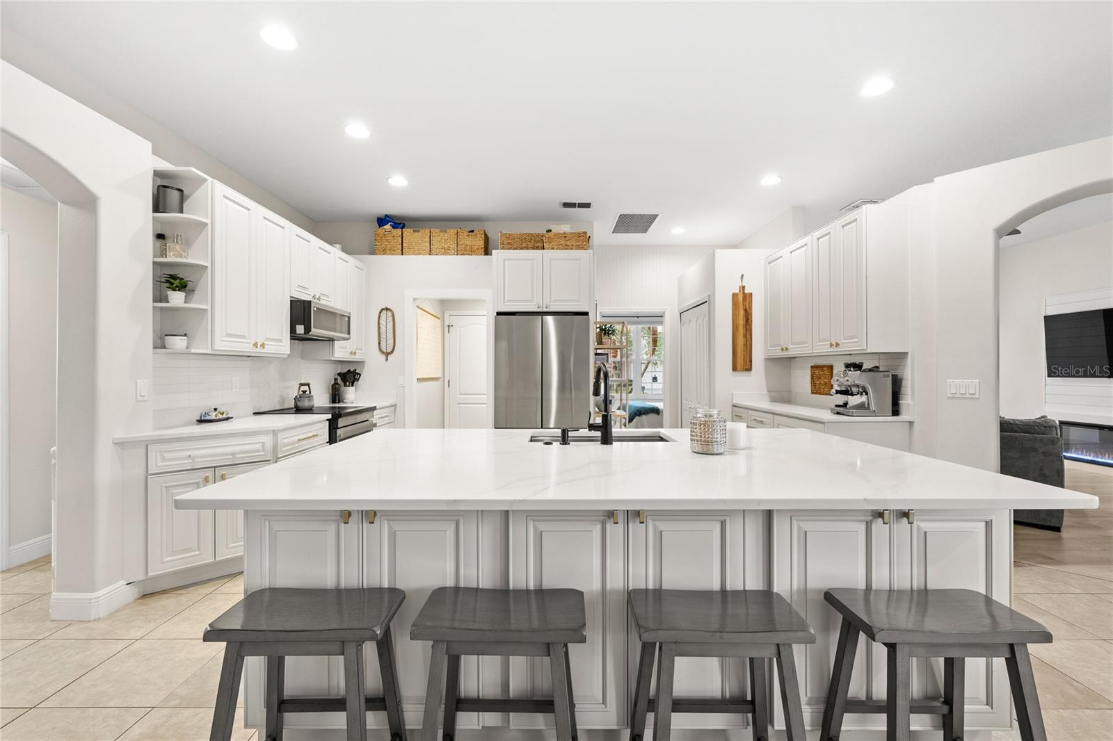 710 N HAMPTON DR, DAVENPORT, FL, 33897