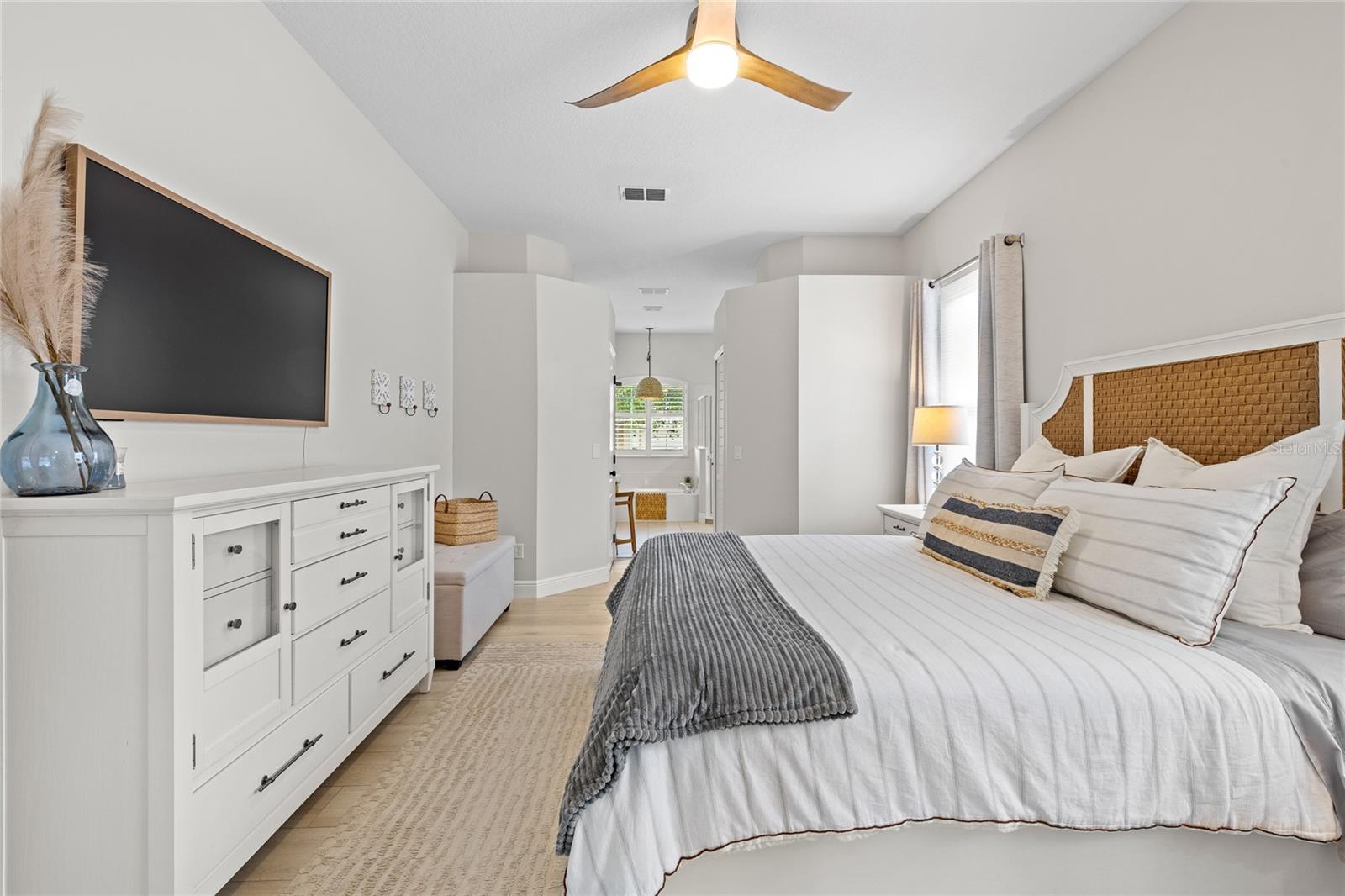 710 N HAMPTON DR, DAVENPORT, FL, 33897