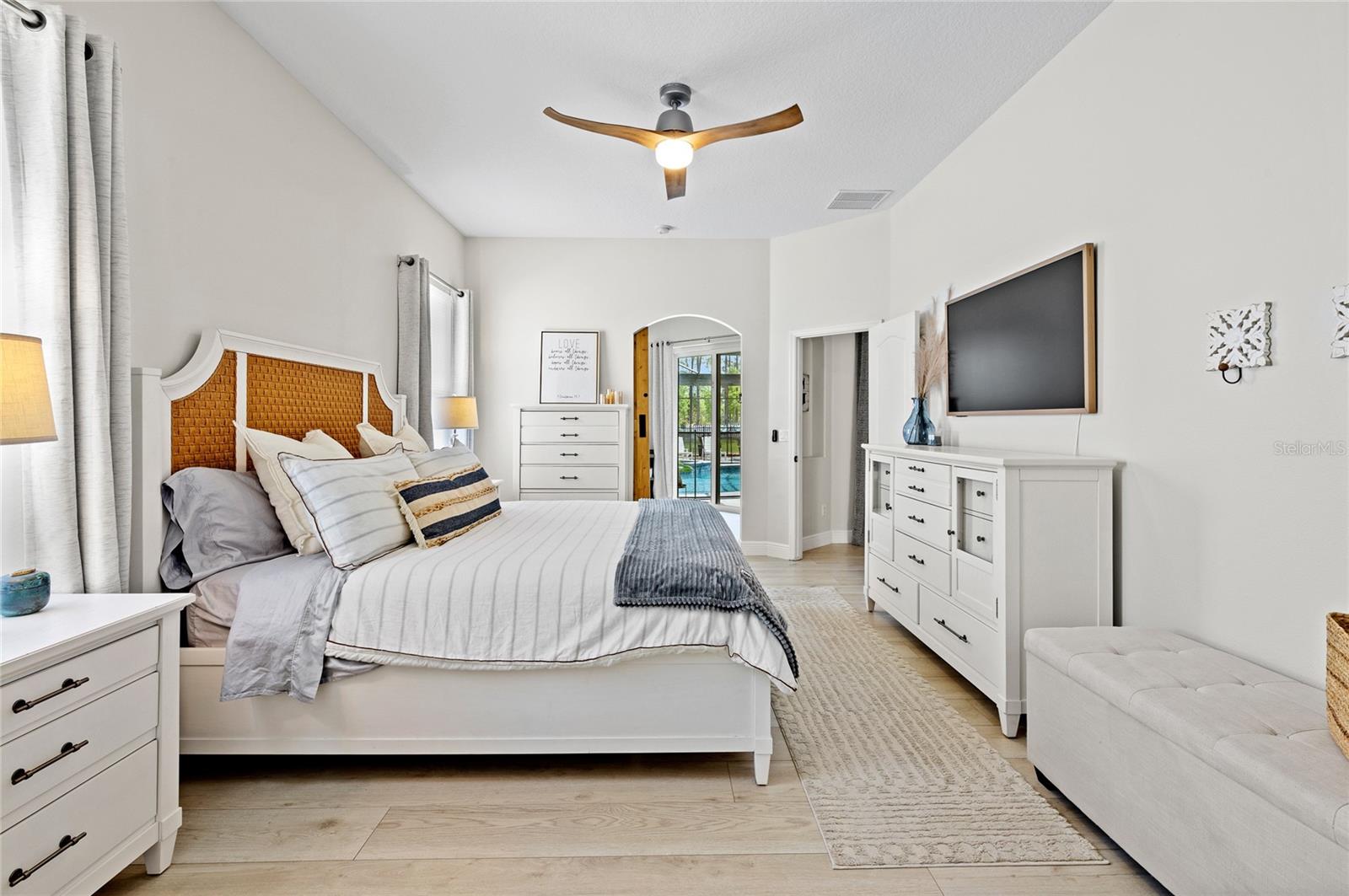710 N HAMPTON DR, DAVENPORT, FL, 33897