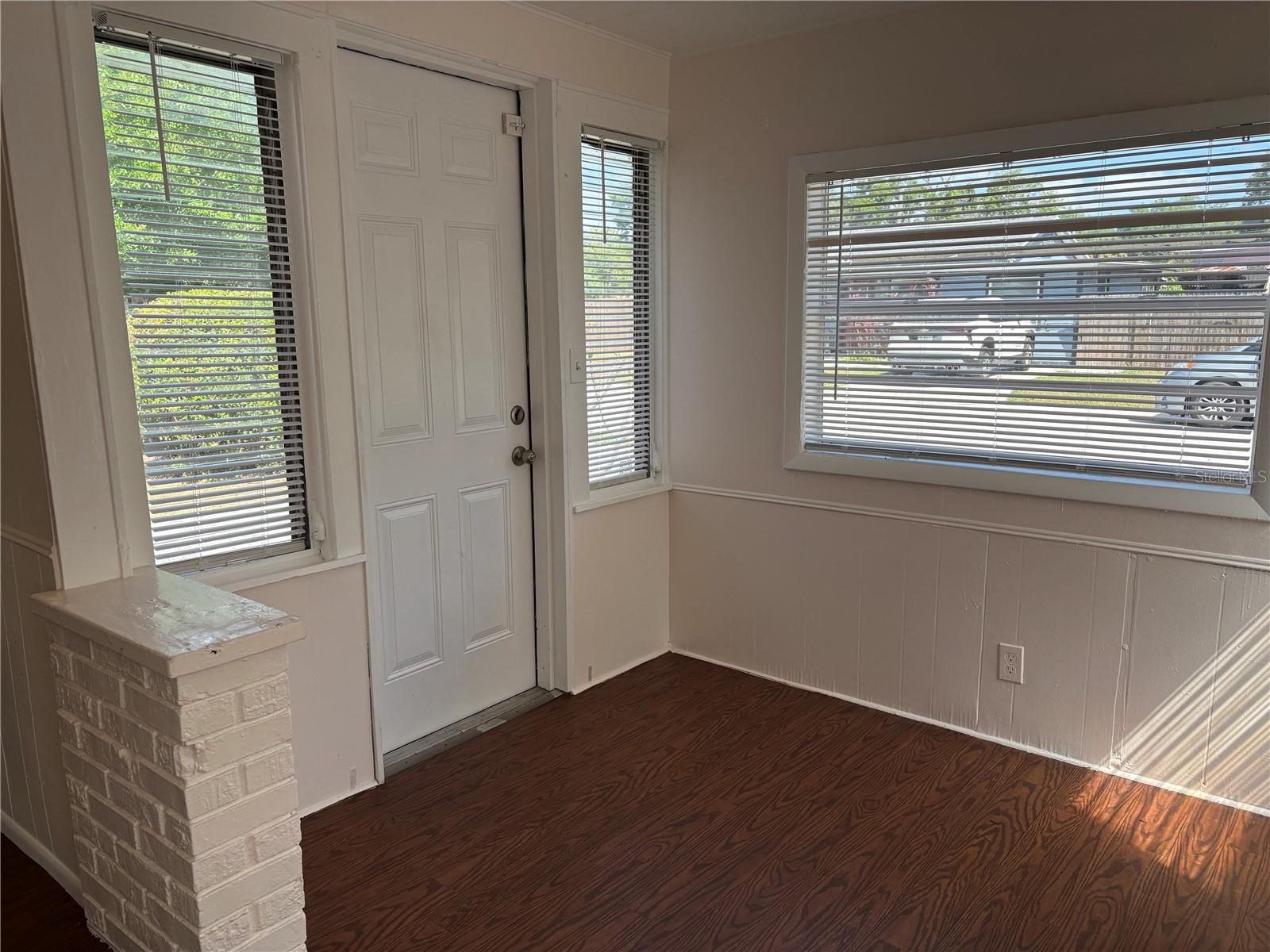 2162 46TH AVE N, ST PETERSBURG, FL, 33714