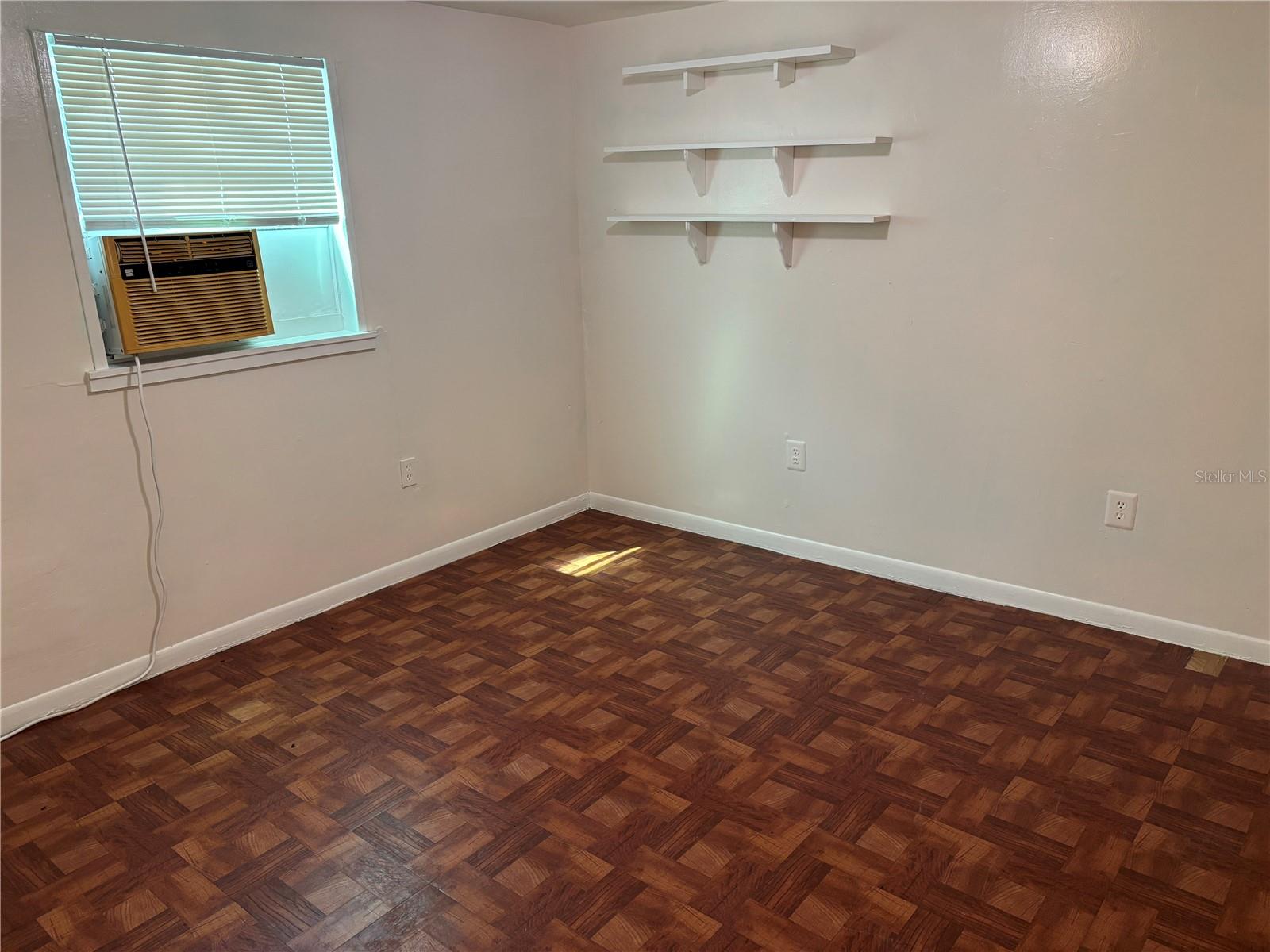 2162 46TH AVE N, ST PETERSBURG, FL, 33714