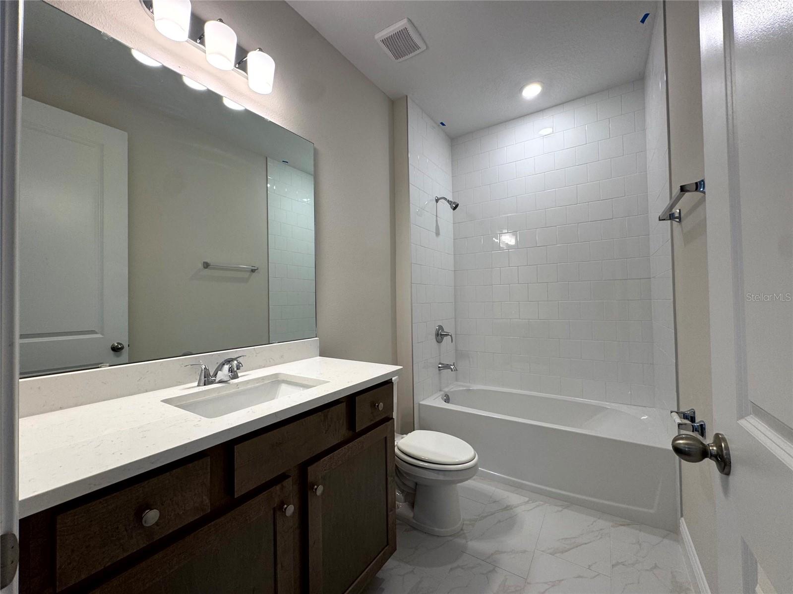 1900 SUNSHINE PEAK DR DR, MINNEOLA, FL, 34715