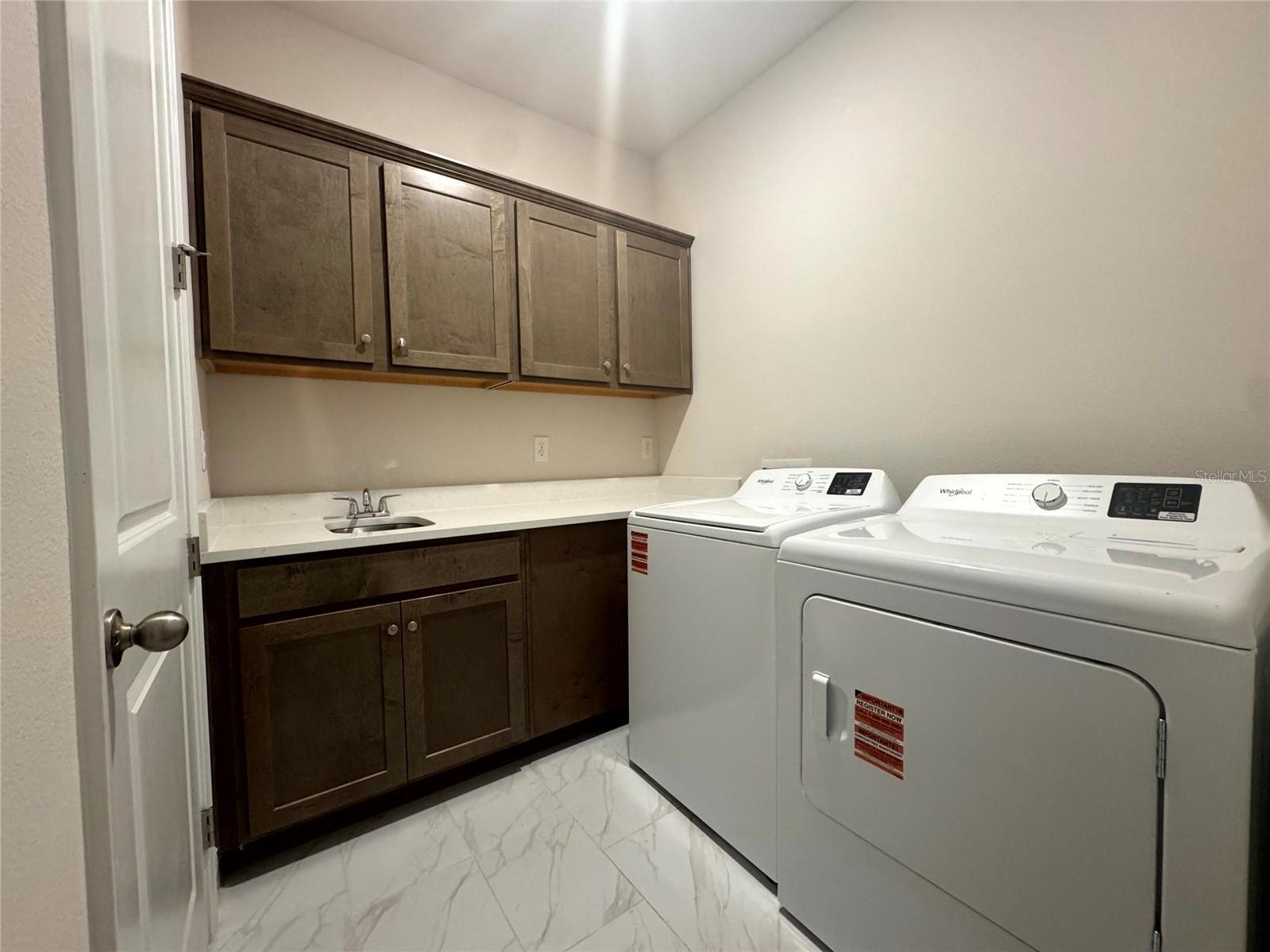 1900 SUNSHINE PEAK DR DR, MINNEOLA, FL, 34715