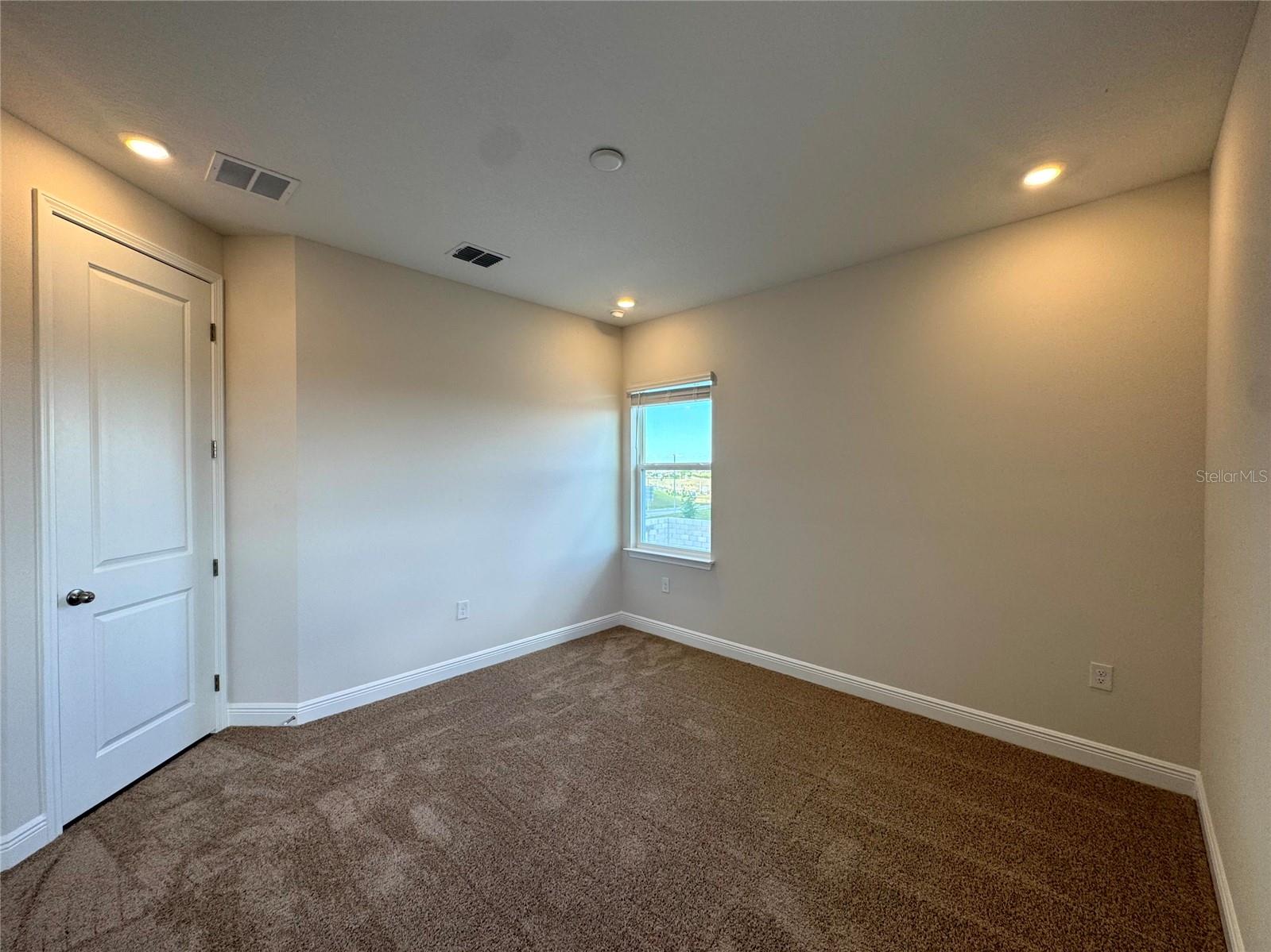 1900 SUNSHINE PEAK DR DR, MINNEOLA, FL, 34715