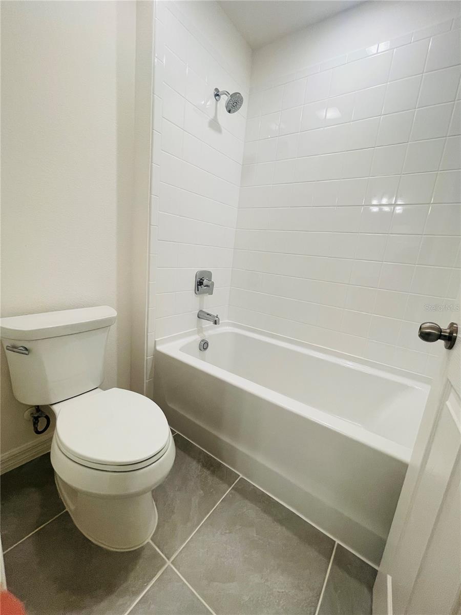 180 GLASS ONION DR, HOWEY IN THE HILLS, FL, 34737
