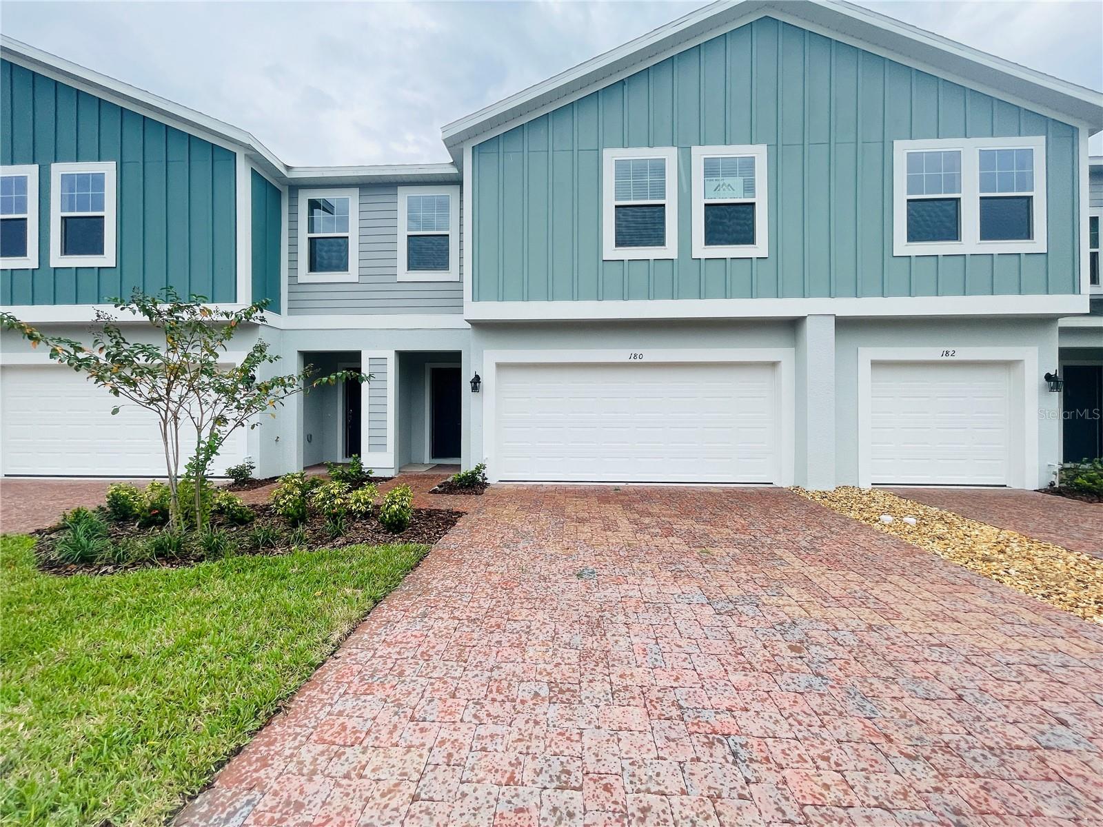 180 GLASS ONION DR, HOWEY IN THE HILLS, FL, 34737