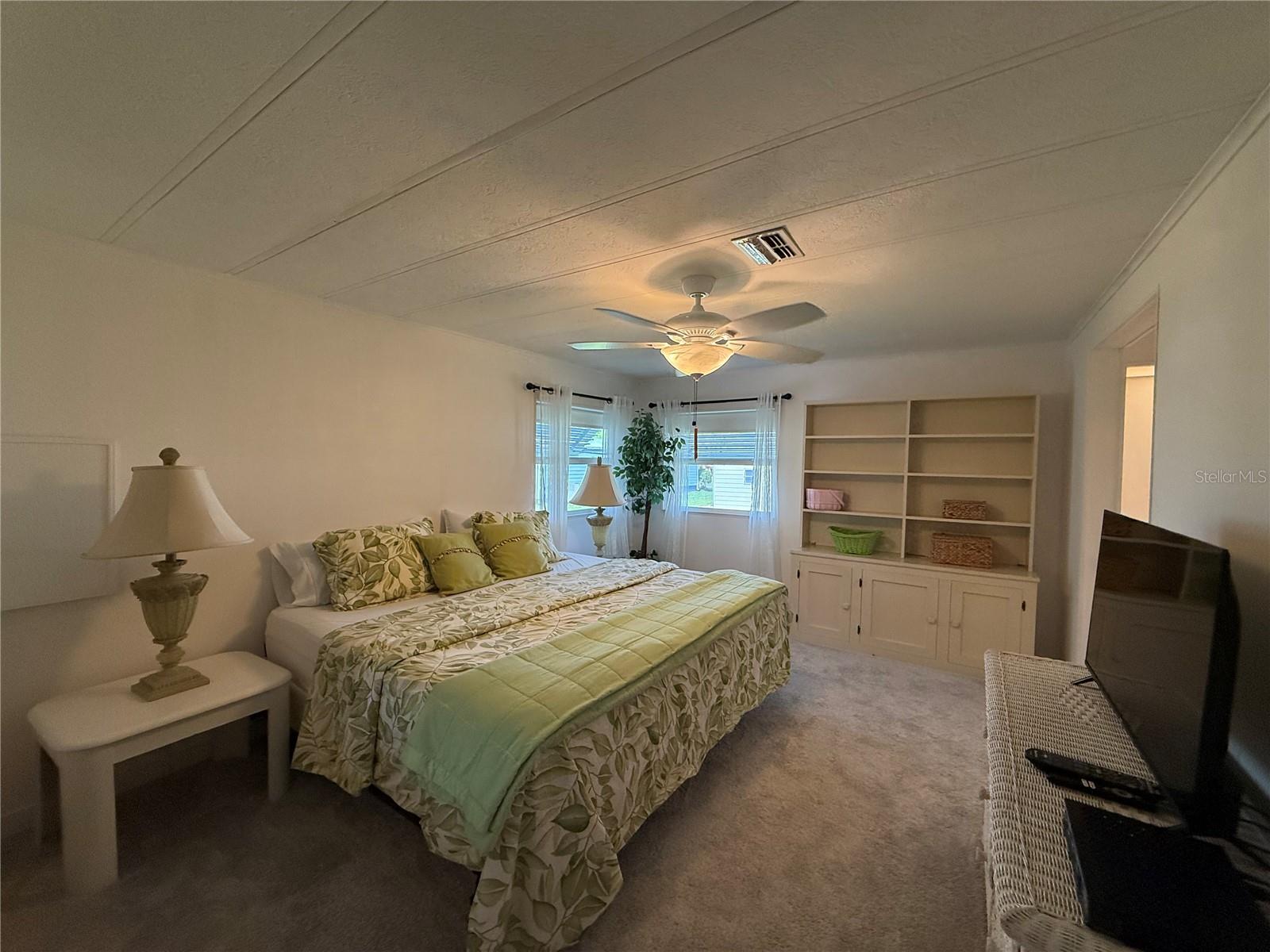 11 N BOBWHITE RD, WILDWOOD, FL, 34785
