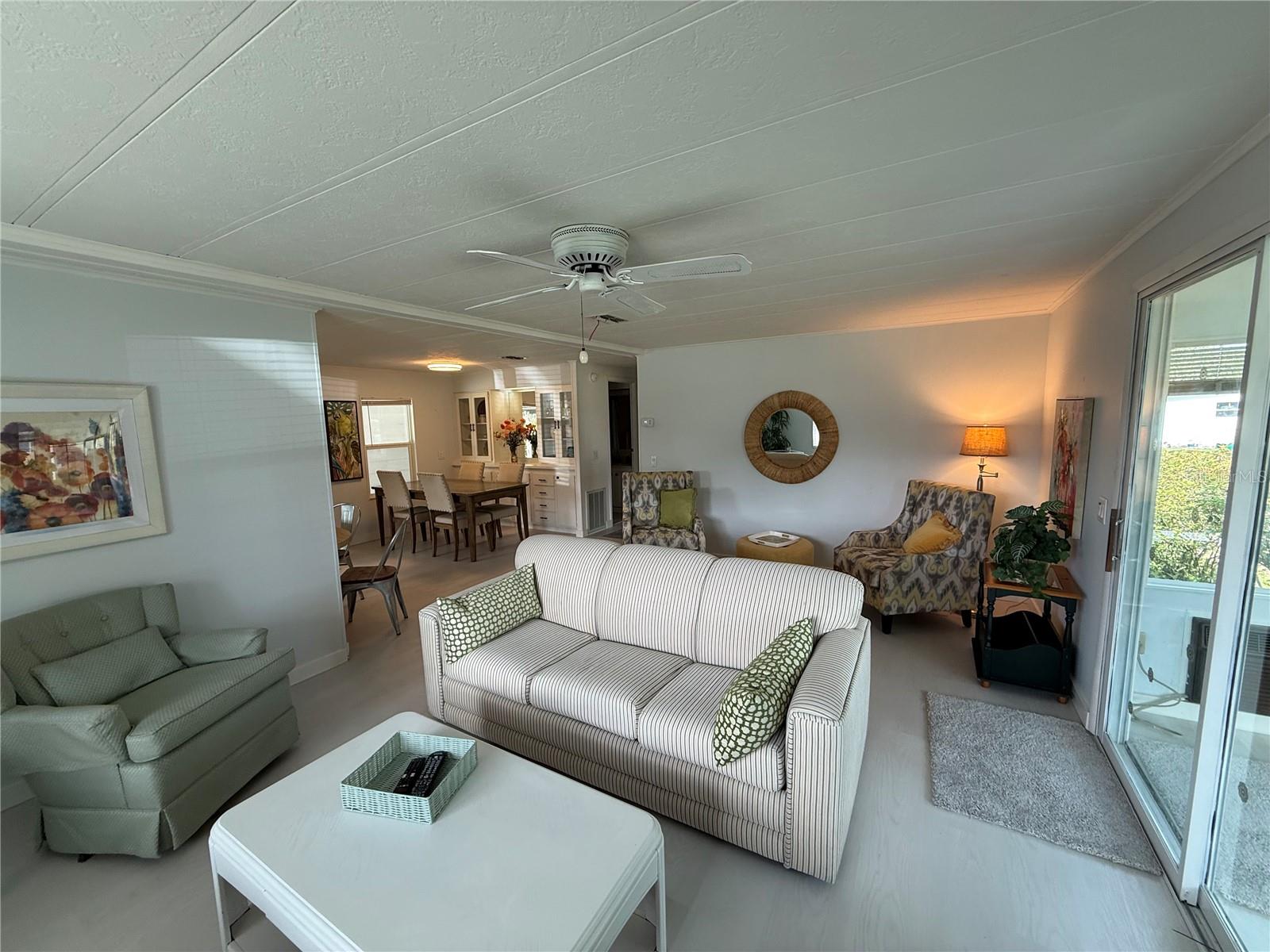 11 N BOBWHITE RD, WILDWOOD, FL, 34785