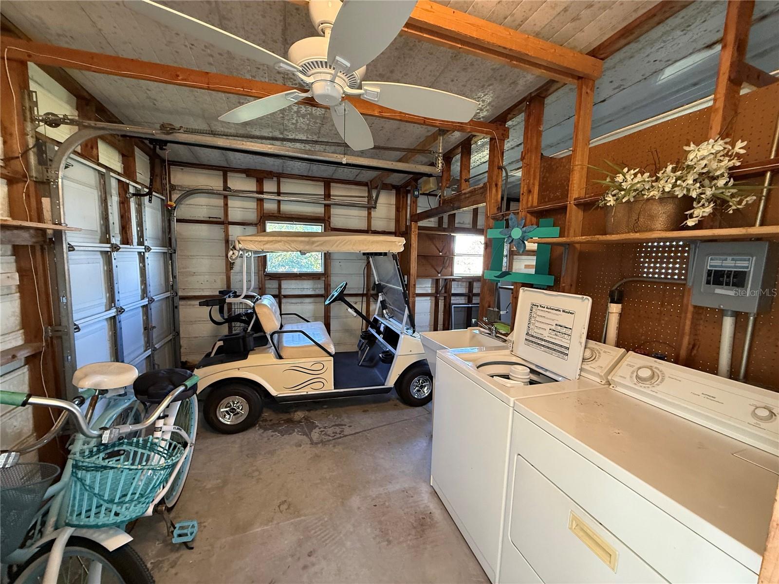 11 N BOBWHITE RD, WILDWOOD, FL, 34785