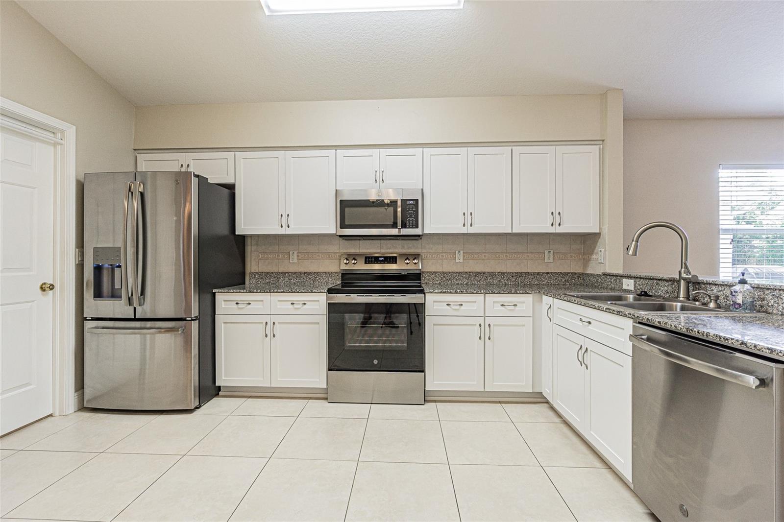 10312 OLD TAMPA BAY DR, SAN ANTONIO, FL, 33576