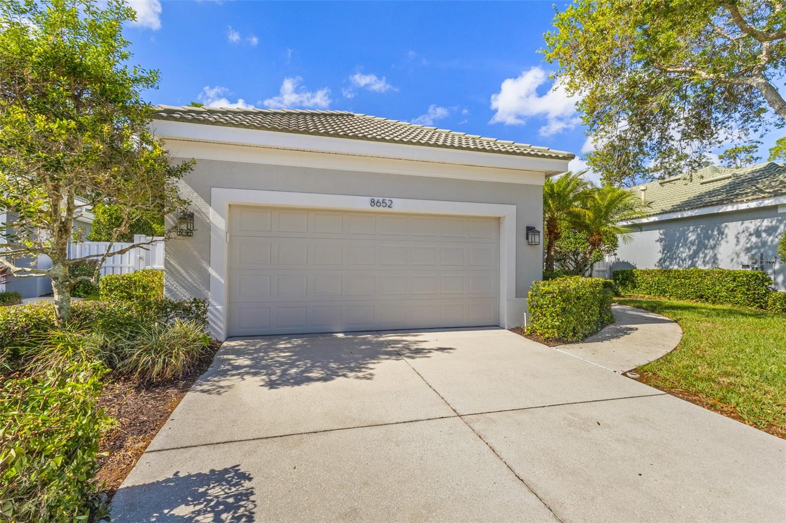 8652 54TH AVENUE CIR E, BRADENTON, FL, 34211