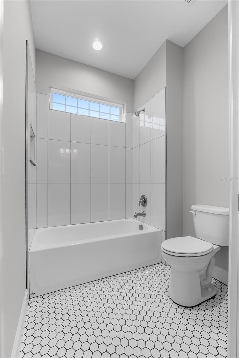 4545 FAIRWAY OAKS DR, MULBERRY, FL, 33860