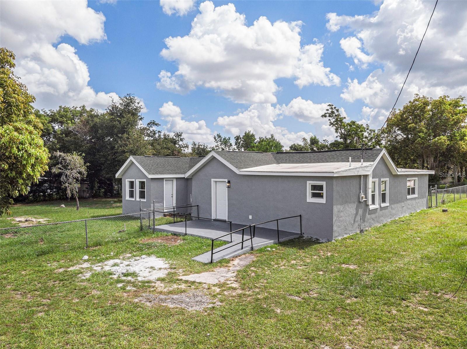 205 E CORNELL ST, AVON PARK, FL, 33825