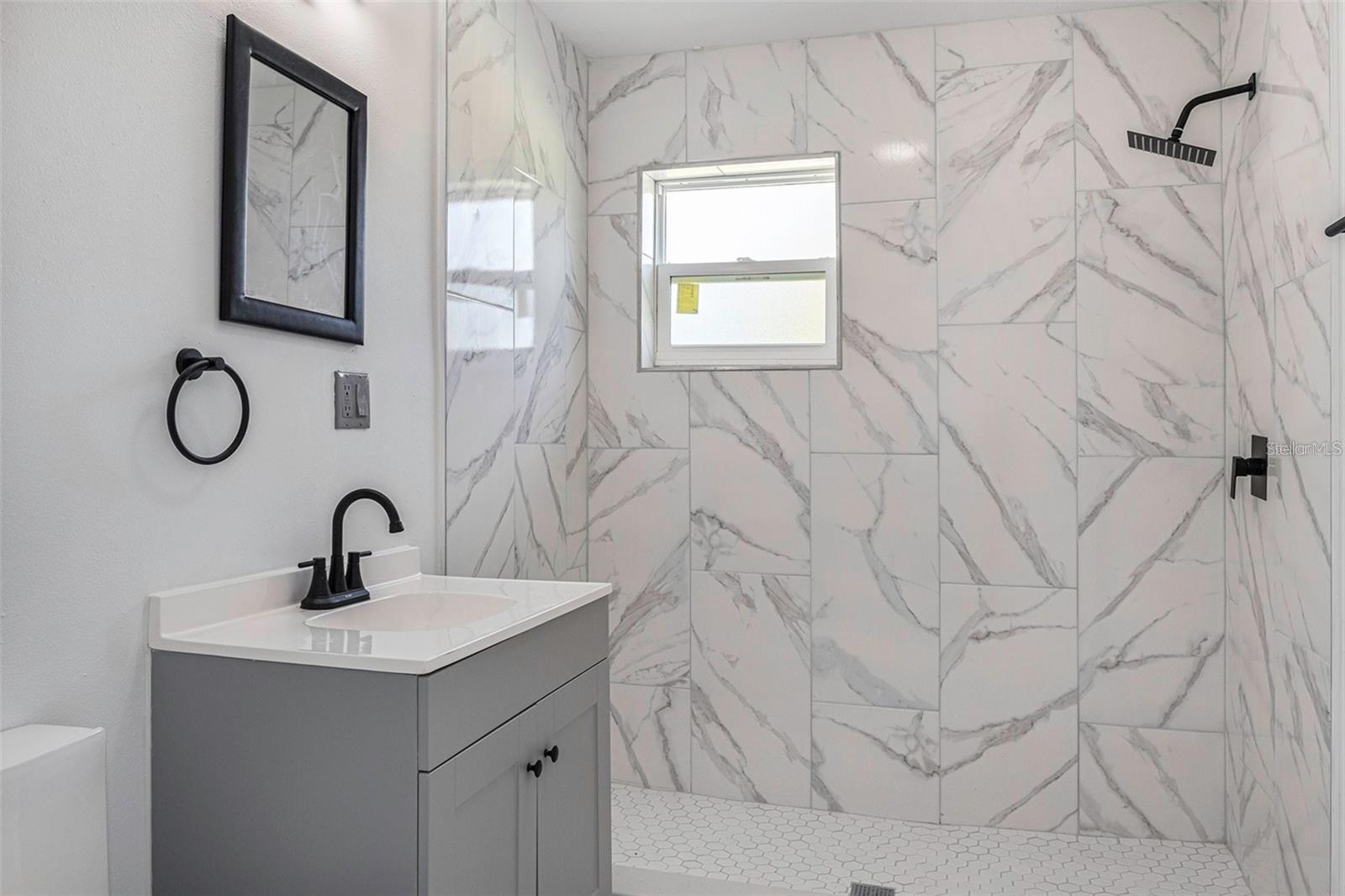 205 E CORNELL ST, AVON PARK, FL, 33825