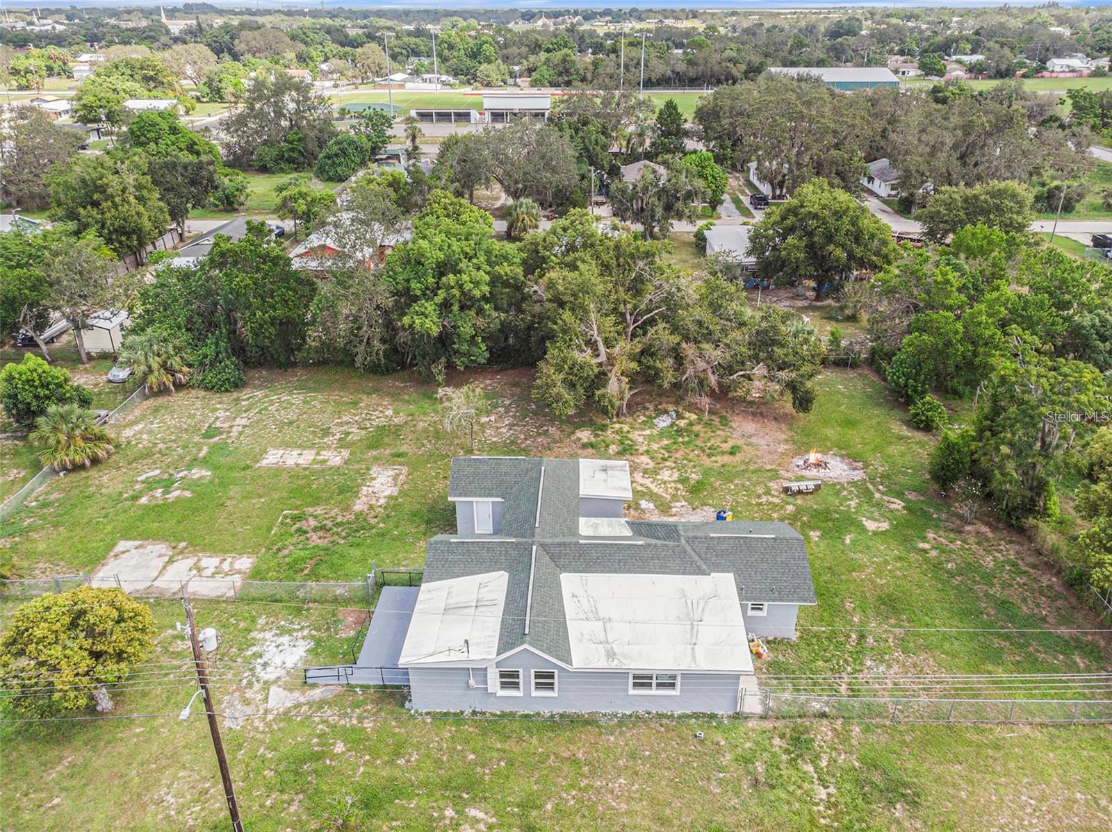 205 E CORNELL ST, AVON PARK, FL, 33825