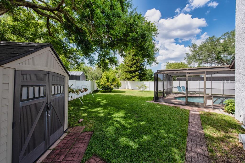2911 LAHLOR LN, PALM HARBOR, FL, 34684