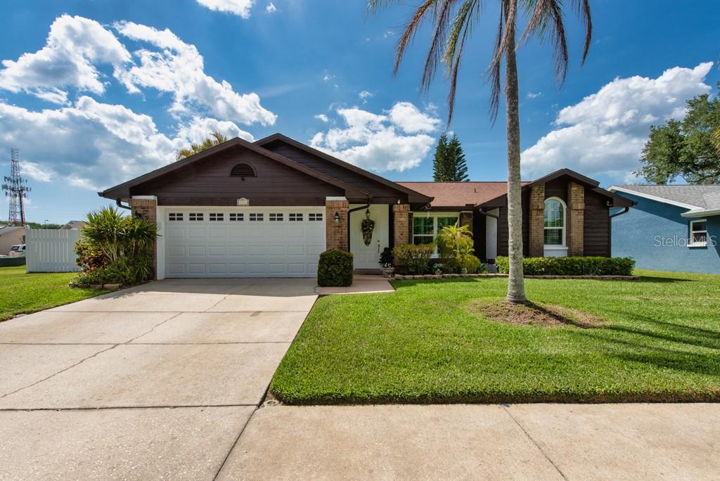 2911 LAHLOR LN, PALM HARBOR, FL, 34684