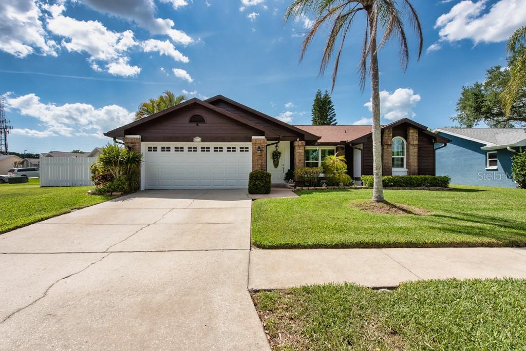 2911 LAHLOR LN, PALM HARBOR, FL, 34684