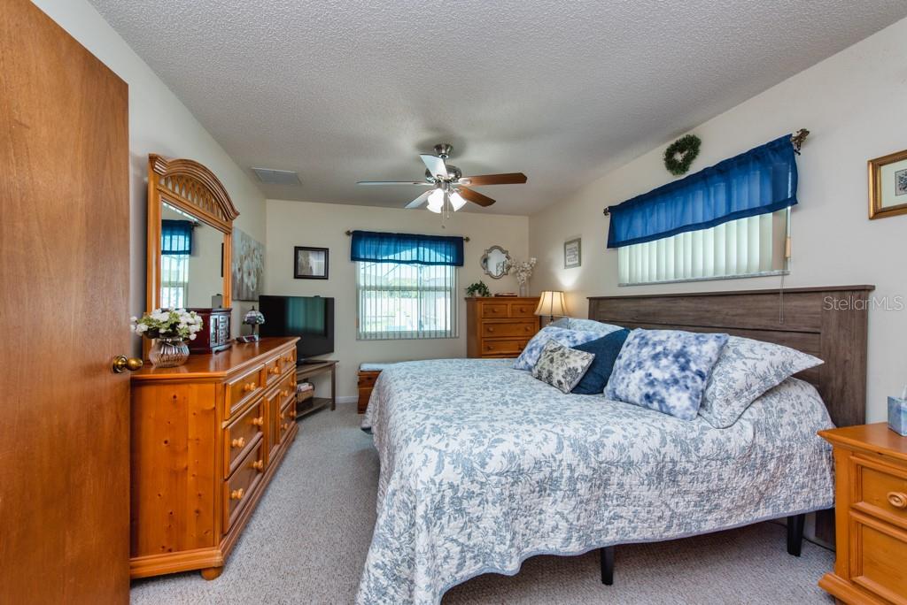 2911 LAHLOR LN, PALM HARBOR, FL, 34684