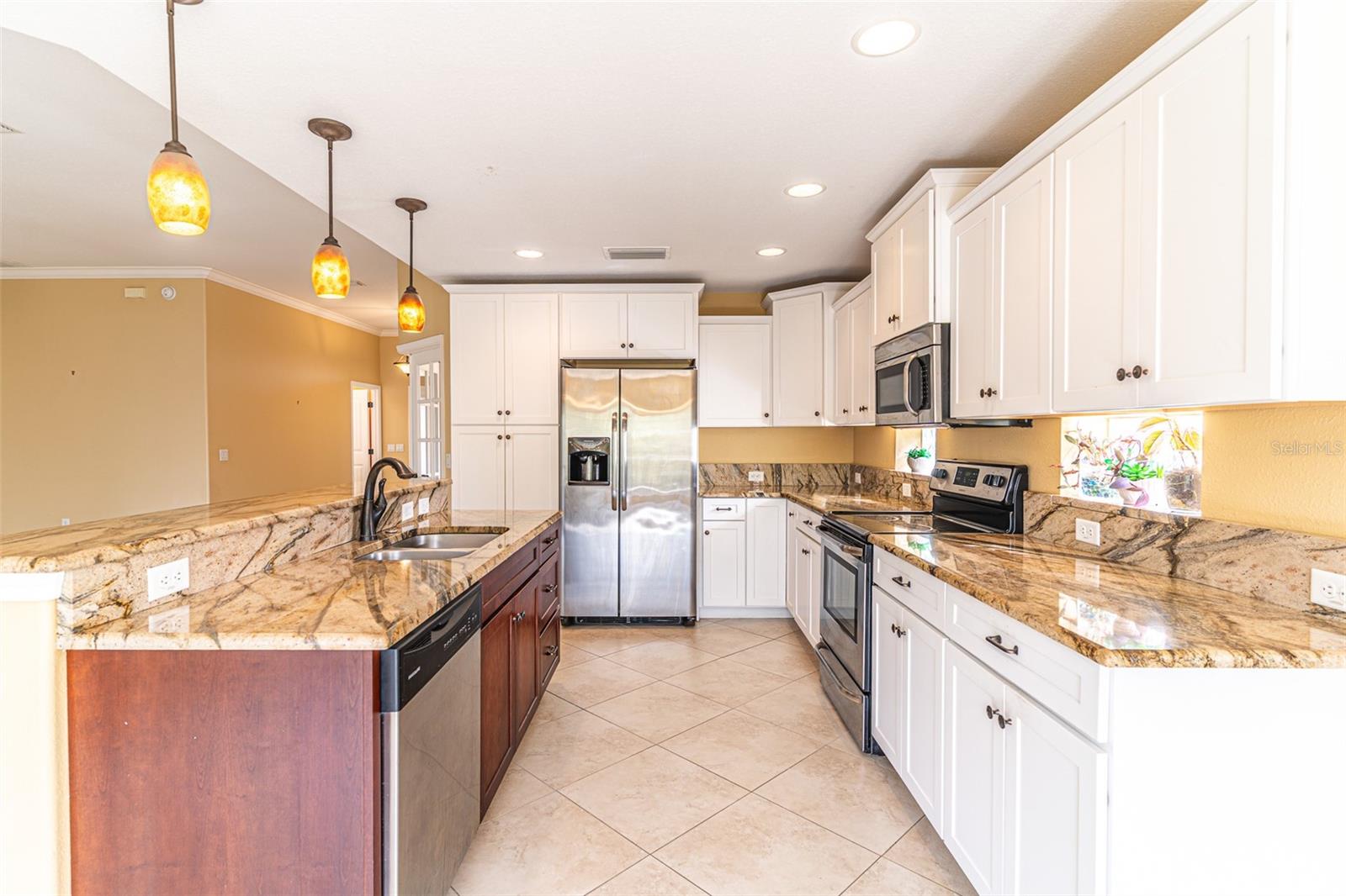 3715 SEBRING PKWY, SEBRING, FL, 33870