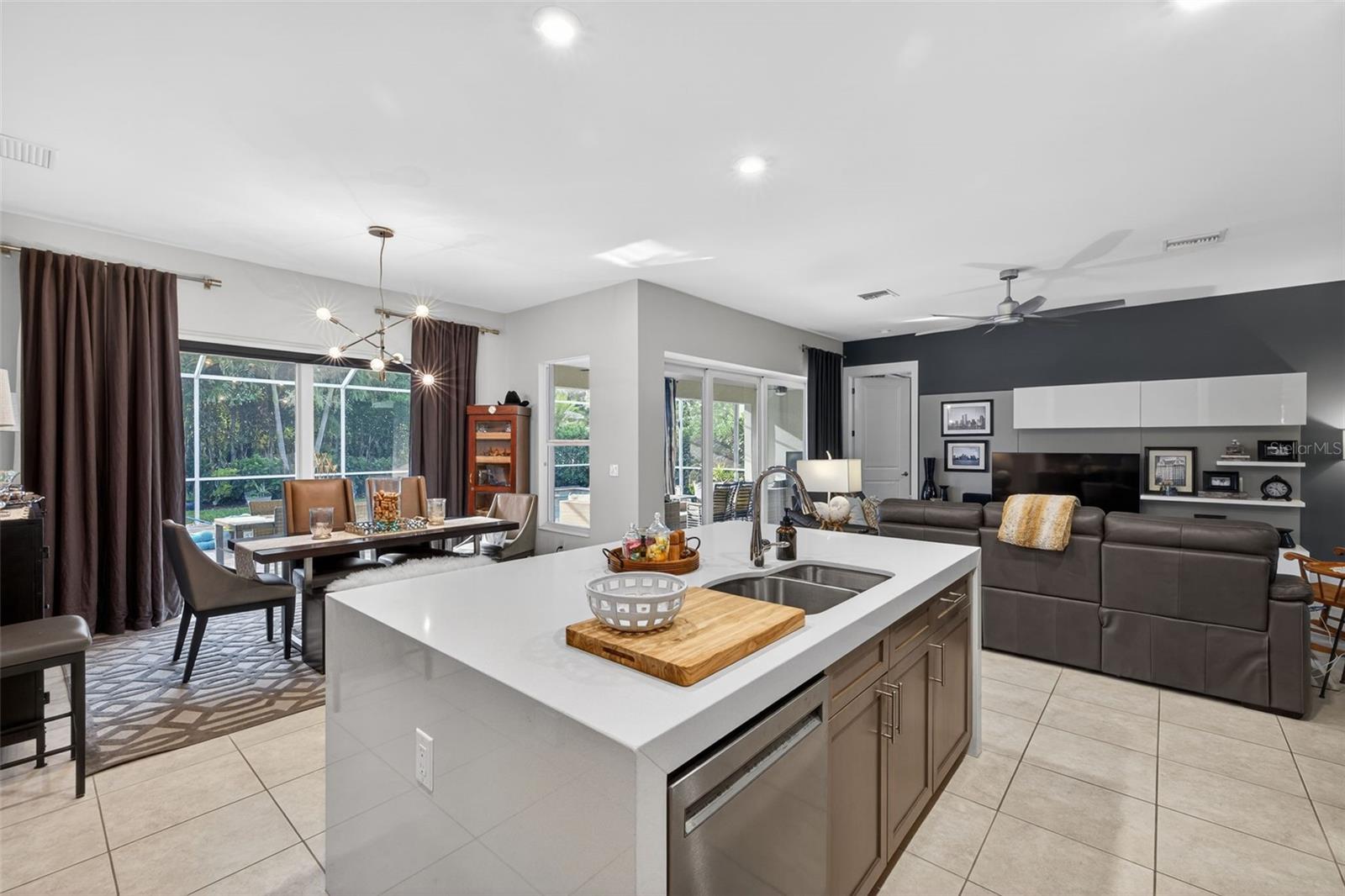 12251 MCGREGOR BLVD, FORT MYERS, FL, 33919