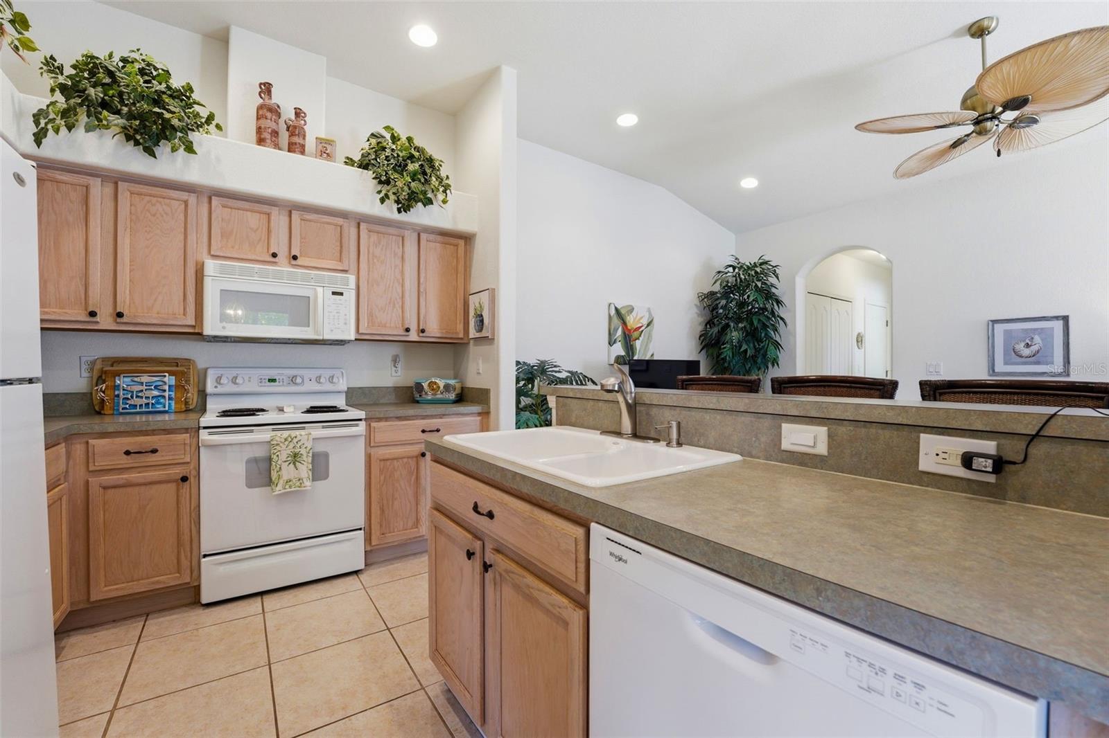 206 VISTA DEL LAGO WAY, VENICE, FL, 34292