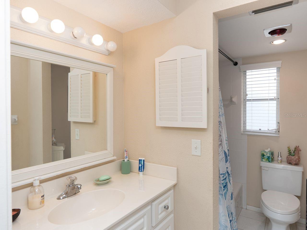 6 PINE RIDGE WAY, ENGLEWOOD, FL, 34223