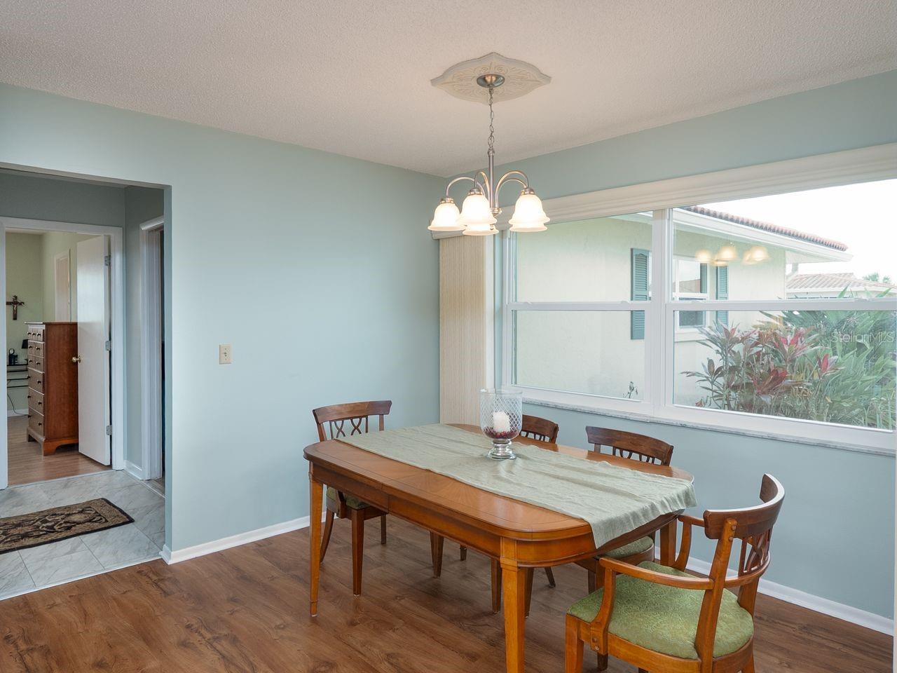 6 PINE RIDGE WAY, ENGLEWOOD, FL, 34223