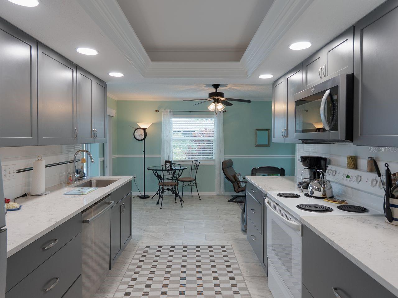 6 PINE RIDGE WAY, ENGLEWOOD, FL, 34223