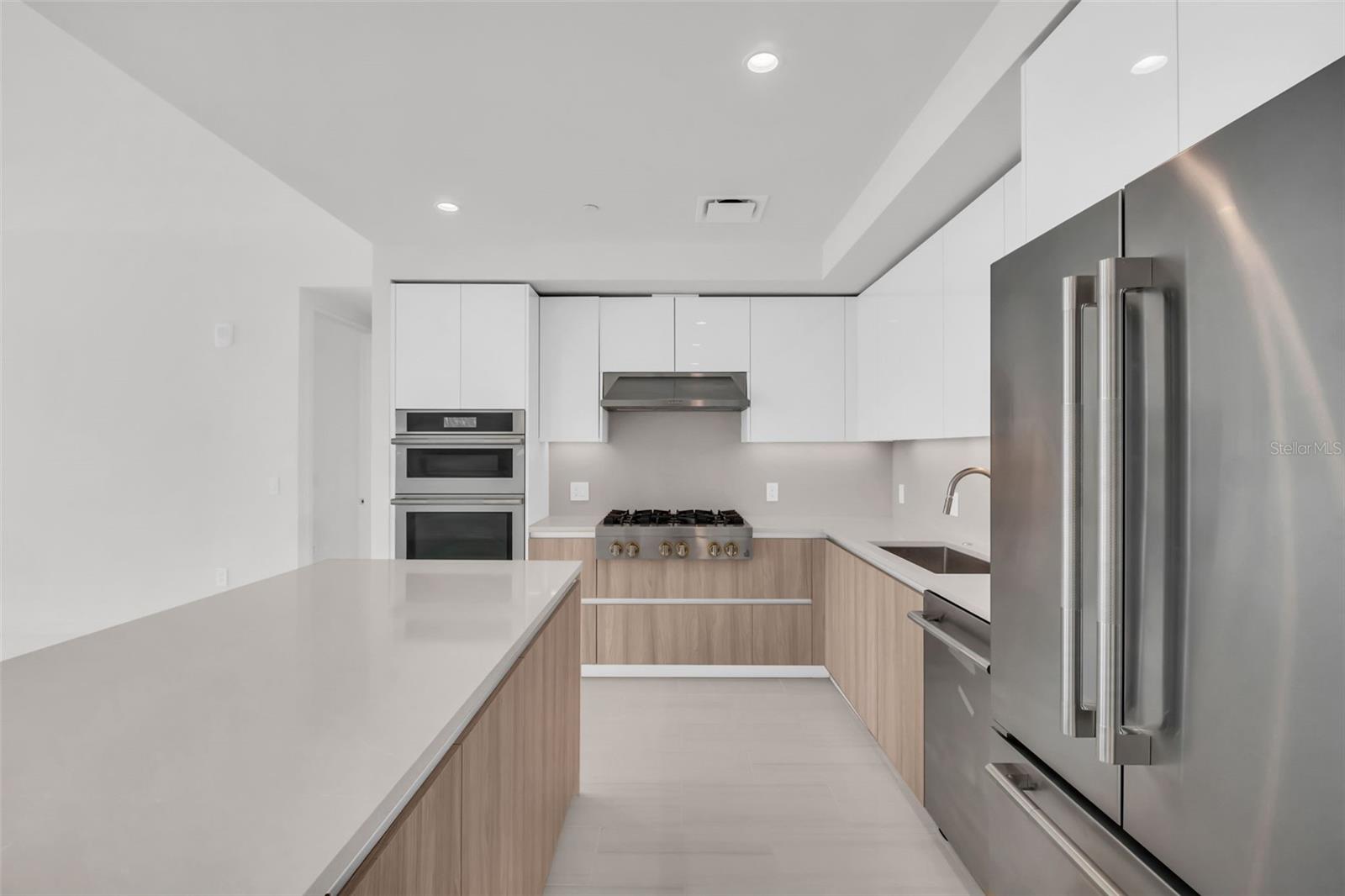 400 CENTRAL AVE #3606, ST PETERSBURG, FL, 33701