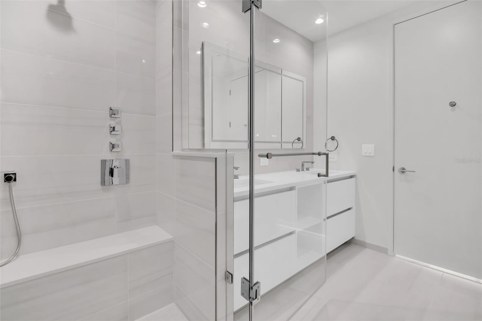 400 CENTRAL AVE #3606, ST PETERSBURG, FL, 33701