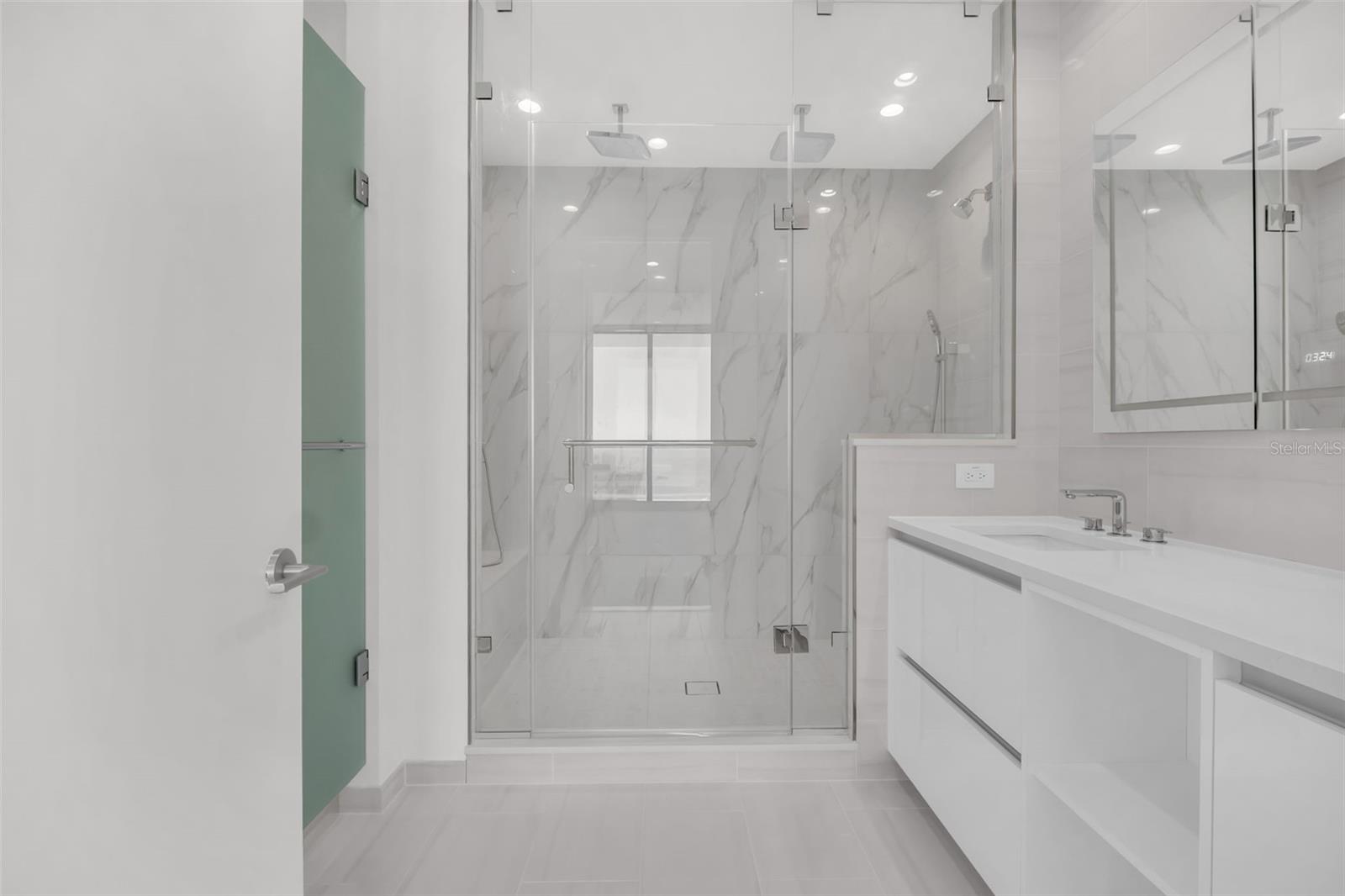 400 CENTRAL AVE #3606, ST PETERSBURG, FL, 33701