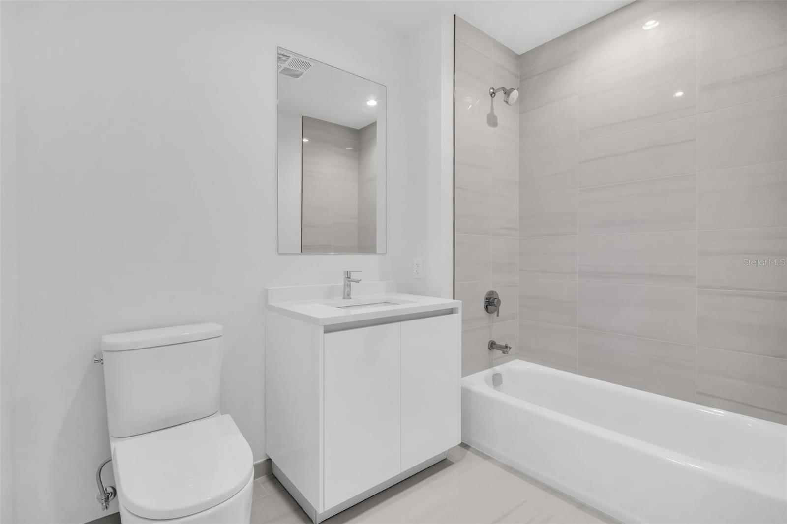 400 CENTRAL AVE #3606, ST PETERSBURG, FL, 33701
