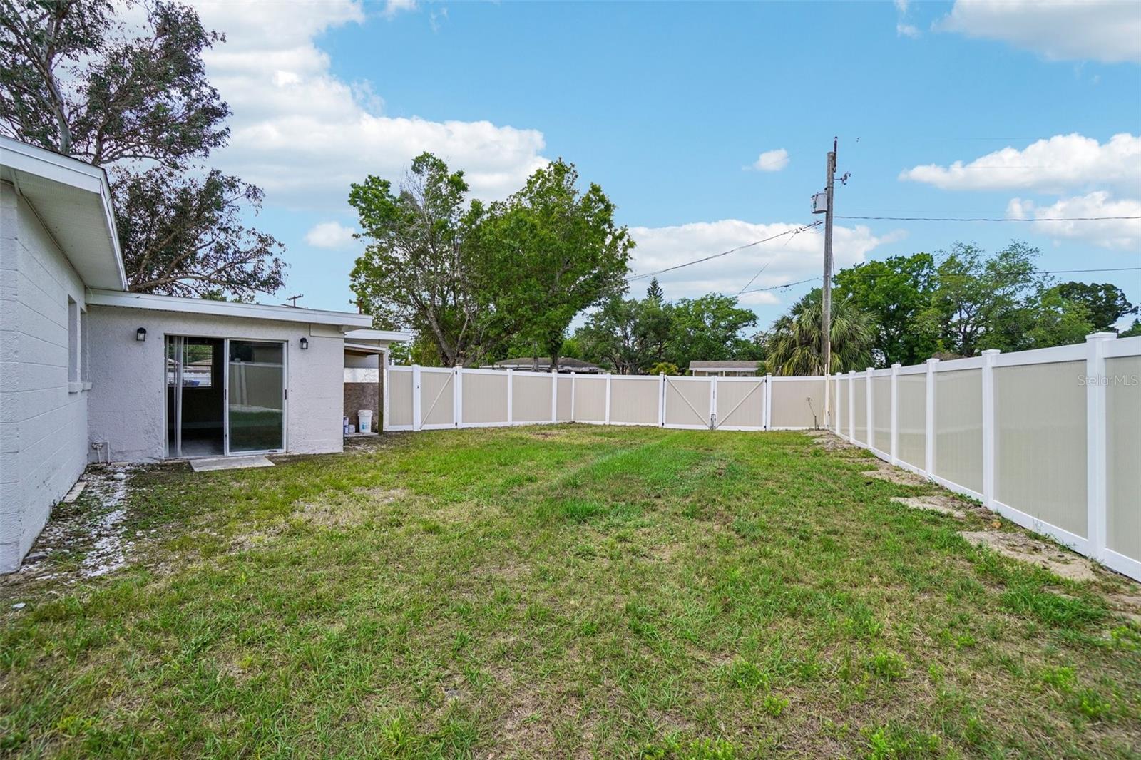 541 FIREFLY LN, APOLLO BEACH, FL, 33572