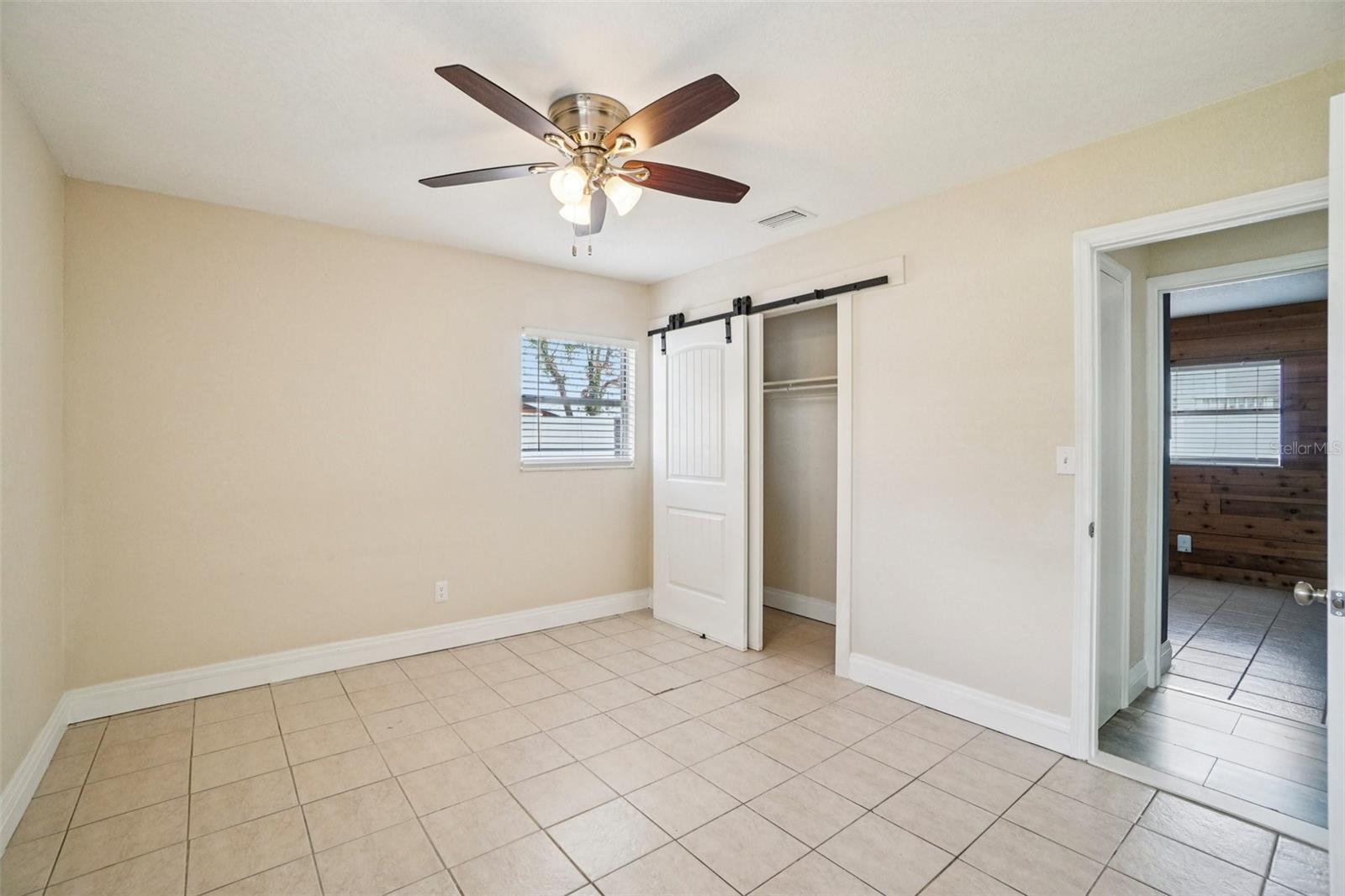 541 FIREFLY LN, APOLLO BEACH, FL, 33572