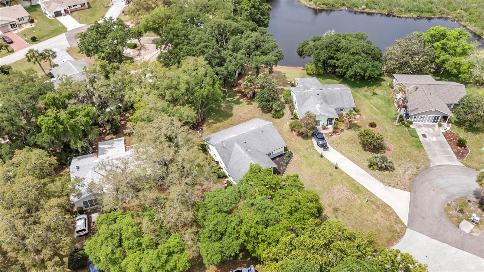 27 GORDON CT, LEESBURG, FL, 34788