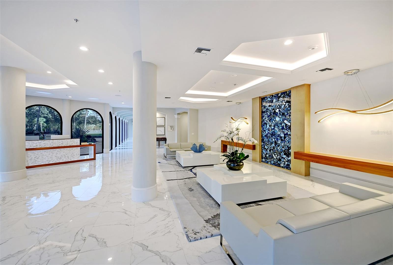 415 L AMBIANCE DR #A301, LONGBOAT KEY, FL, 34228