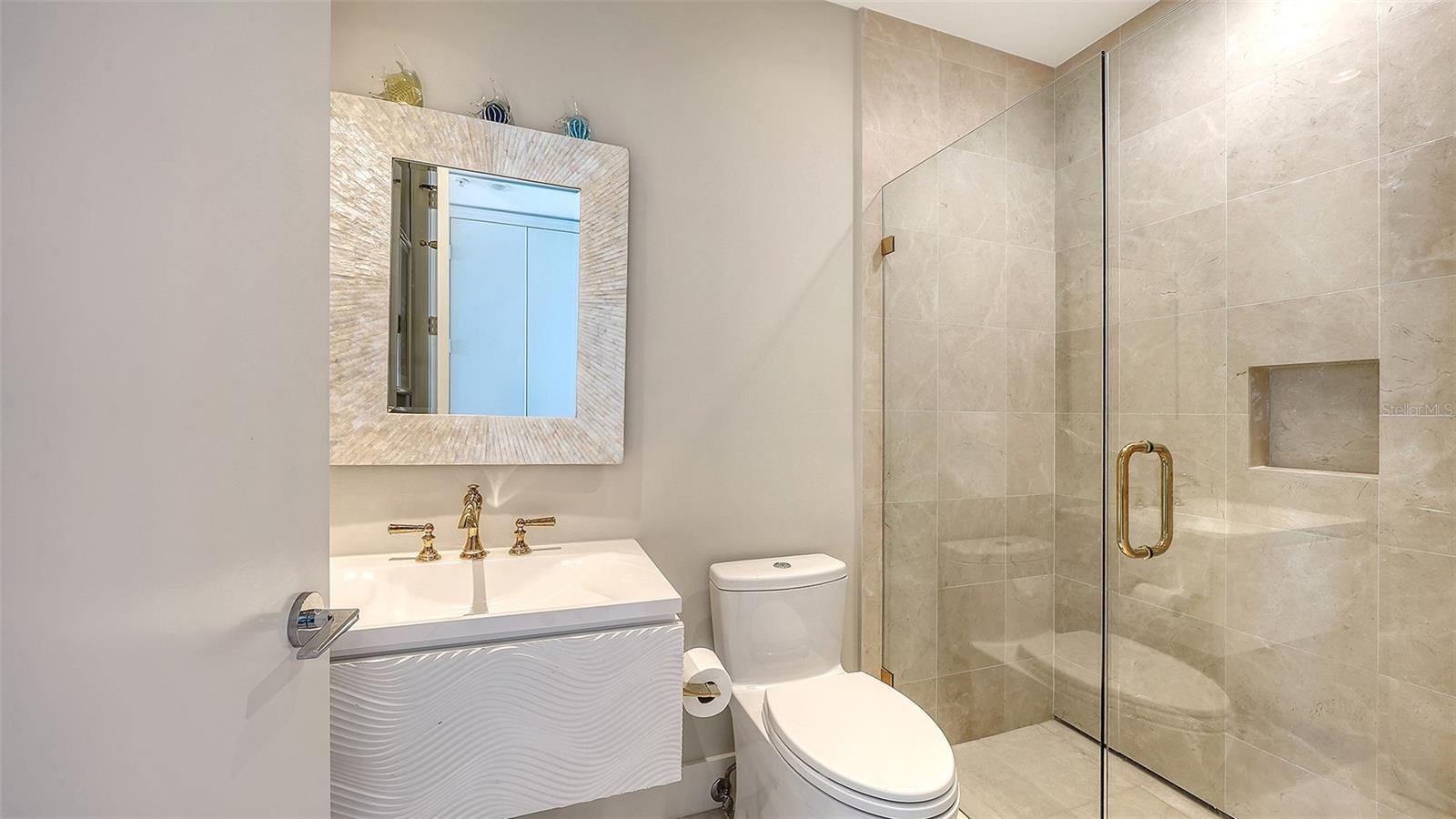 415 L AMBIANCE DR #A301, LONGBOAT KEY, FL, 34228