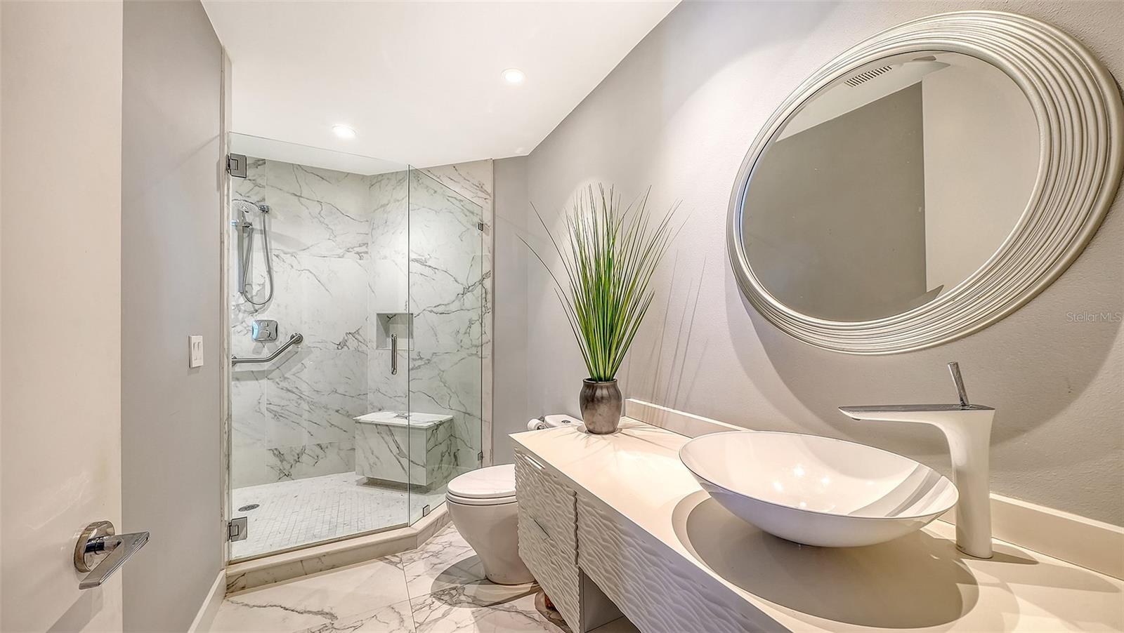415 L AMBIANCE DR #A301, LONGBOAT KEY, FL, 34228