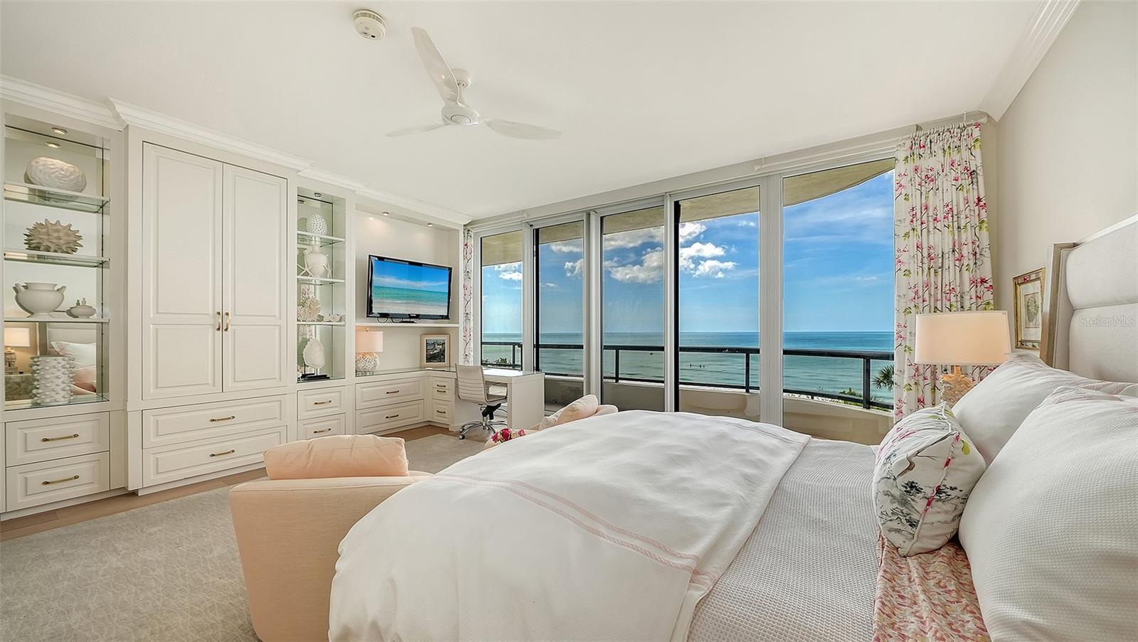 415 L AMBIANCE DR #A301, LONGBOAT KEY, FL, 34228