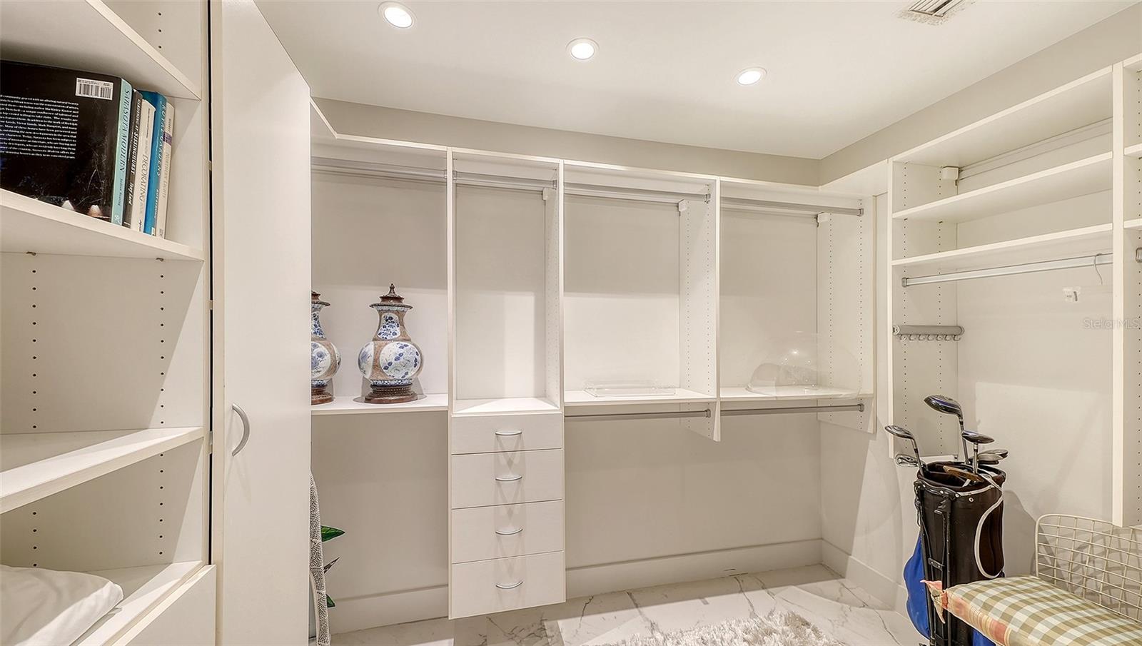 415 L AMBIANCE DR #A301, LONGBOAT KEY, FL, 34228