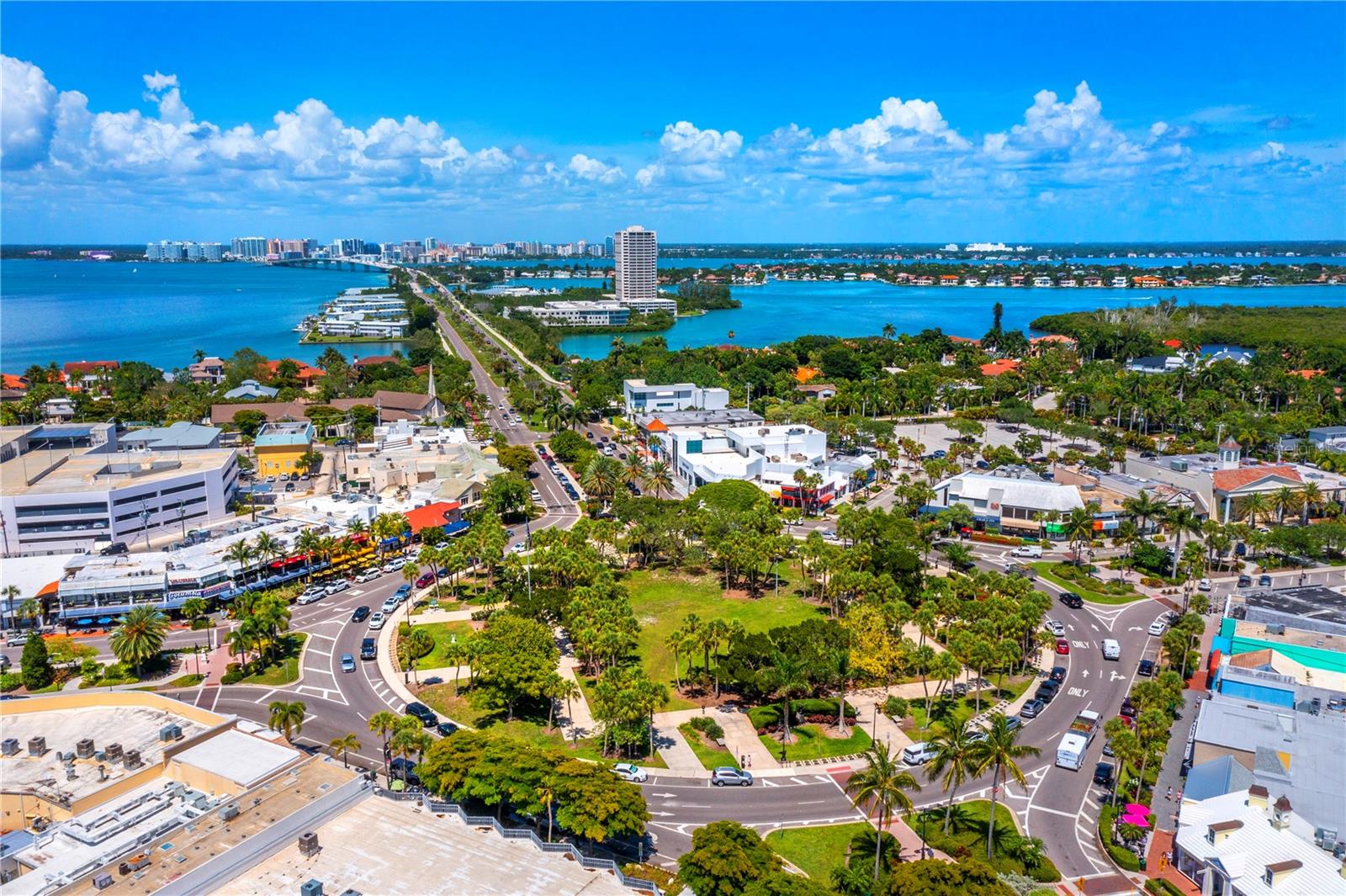 415 L AMBIANCE DR #A301, LONGBOAT KEY, FL, 34228