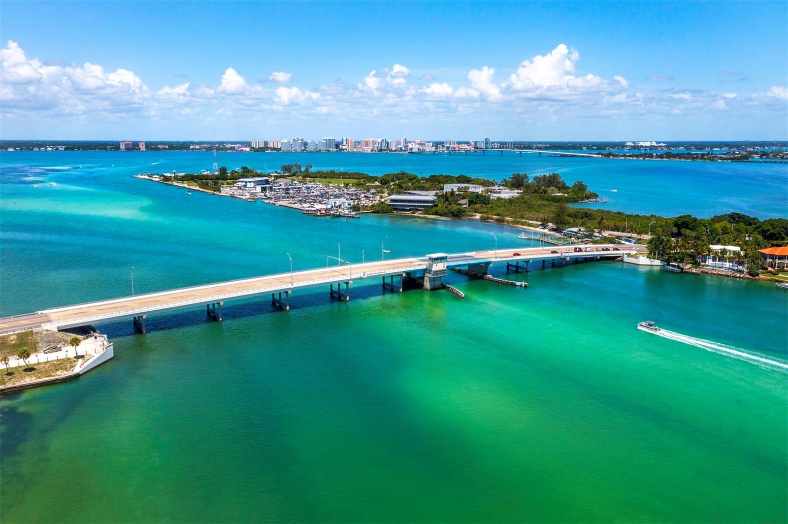 415 L AMBIANCE DR #A301, LONGBOAT KEY, FL, 34228